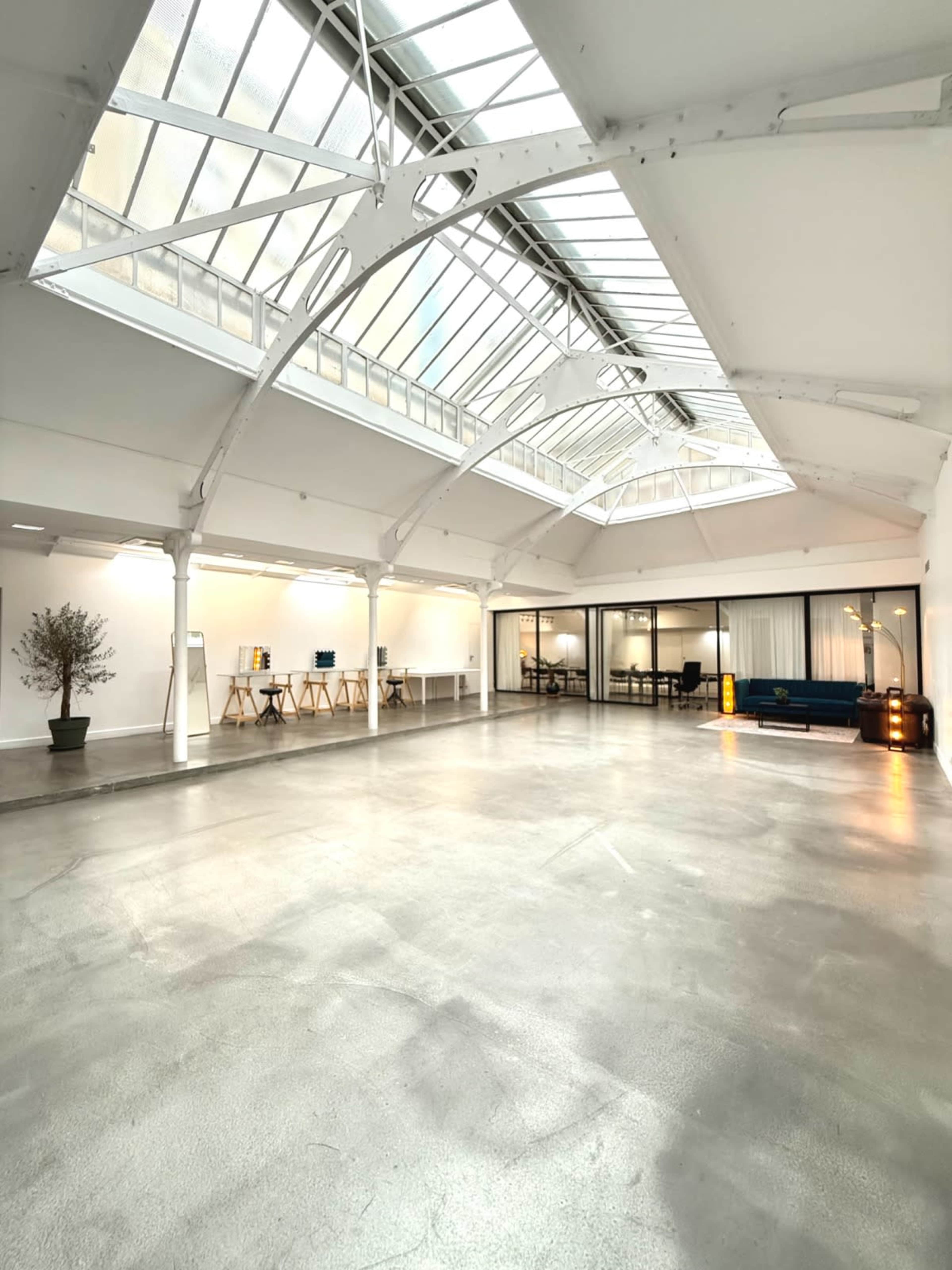 ESPACE ATYPIQUE EN PLEIN COEUR DU MARAIS Image in Saint-Merri, paris, 