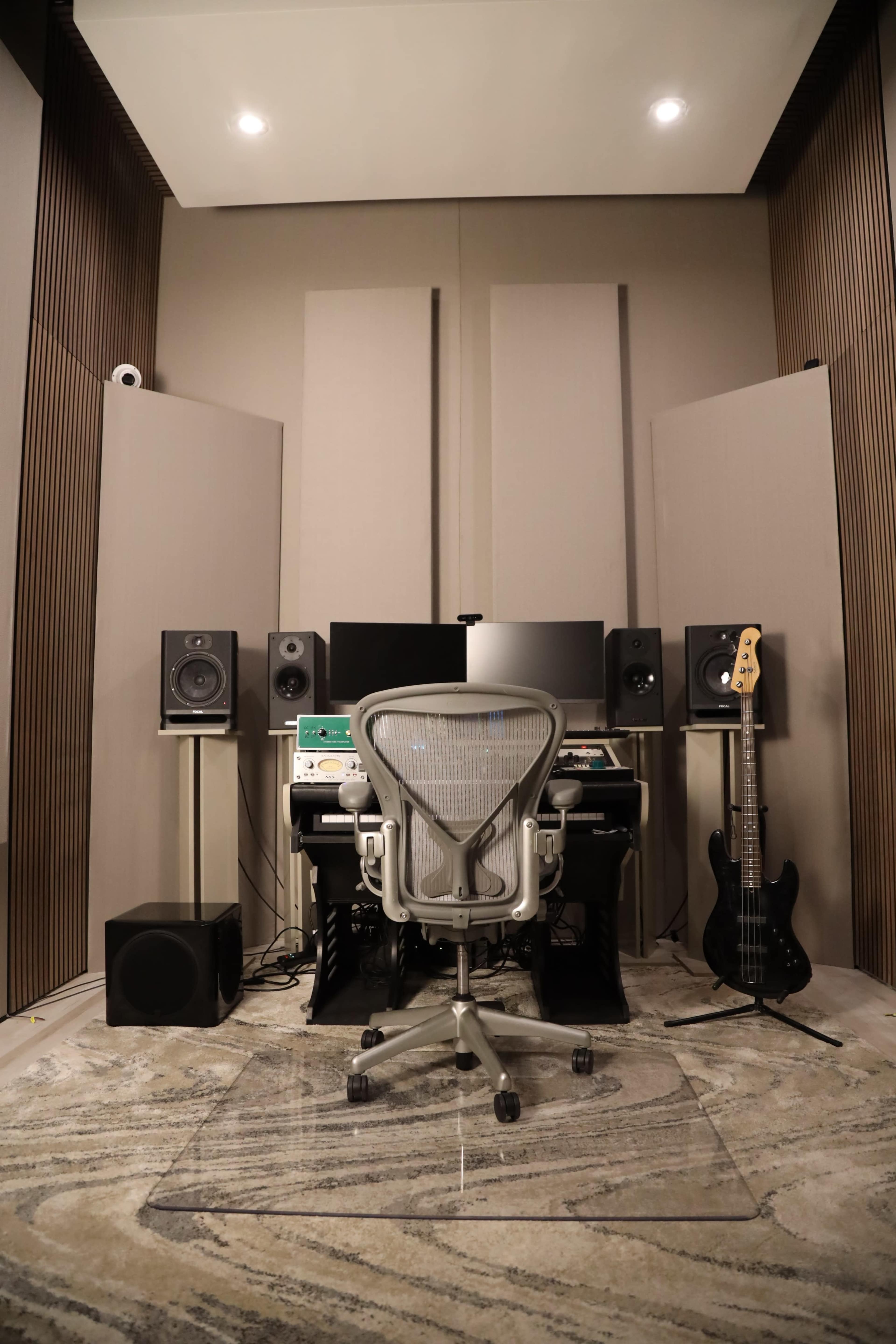 Private Gated 30ft Psych Wall With Dolby Atmos Surround Sound Image in Allapattah, Miami, FL