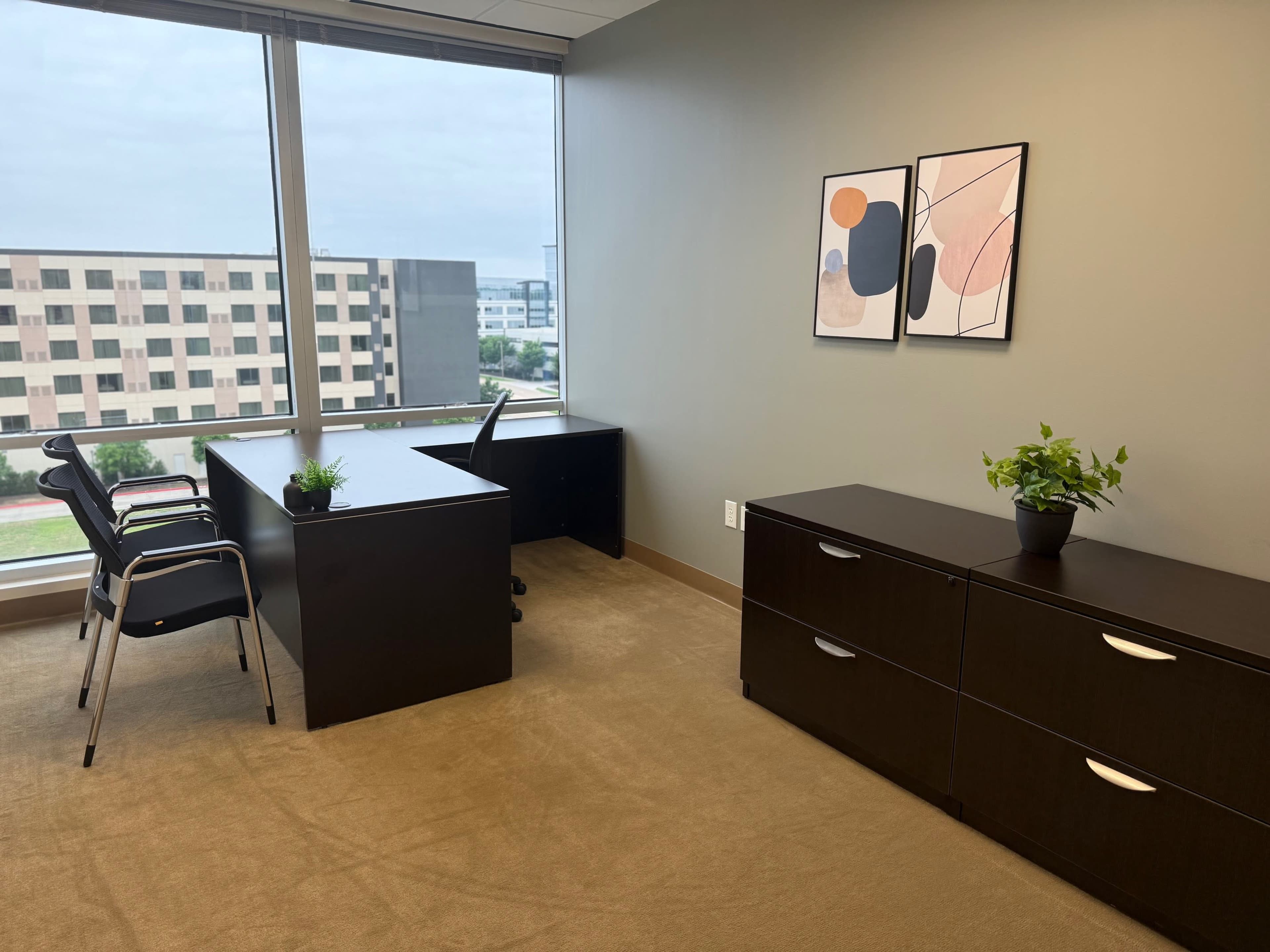 Private Day Office Image in Allen, Allen, TX