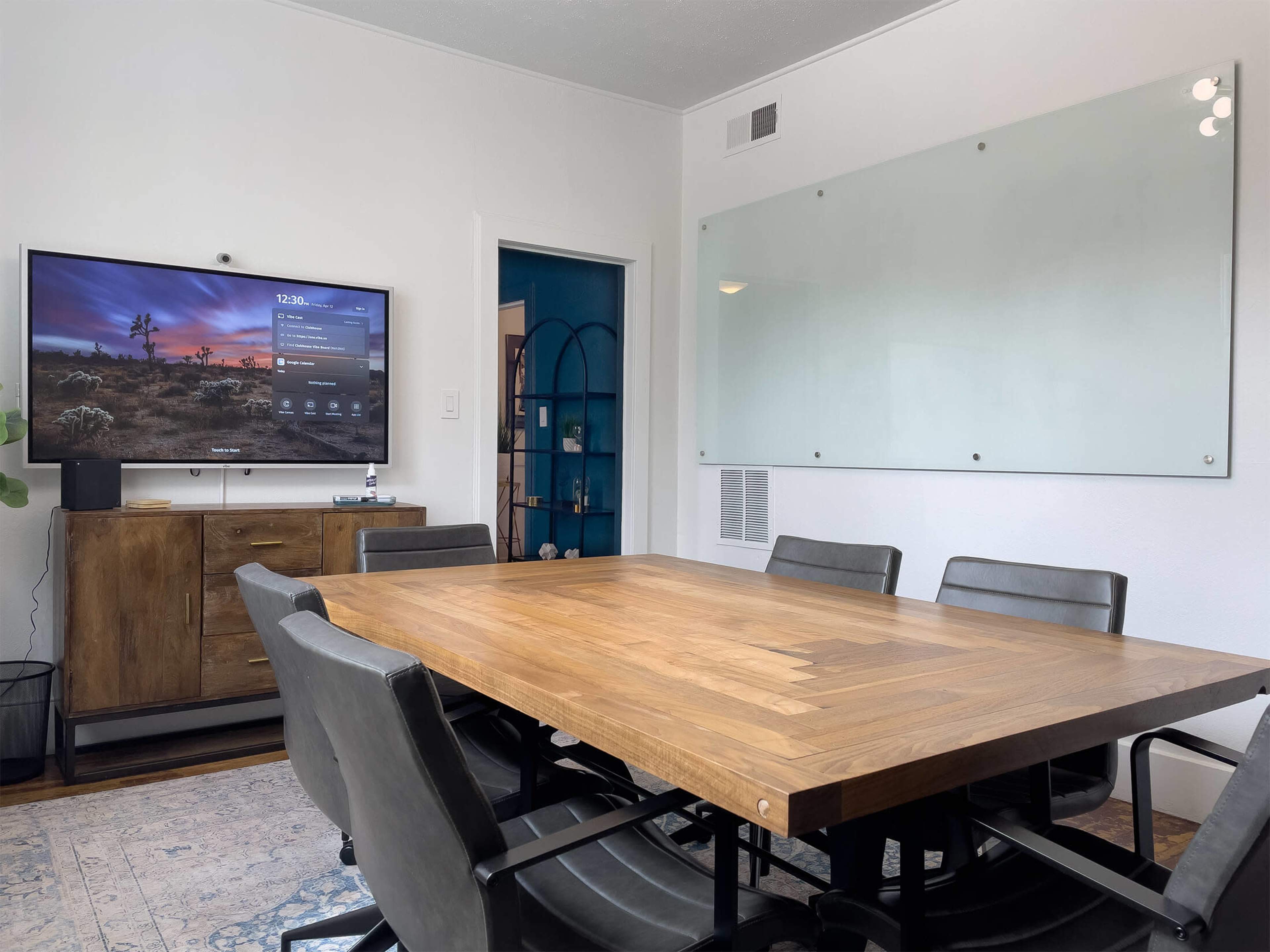 Stylish meeting and entertaining venue with touchscreen videoconferencing in the heart of historic Folsom. Image in Folsom, Folsom, CA