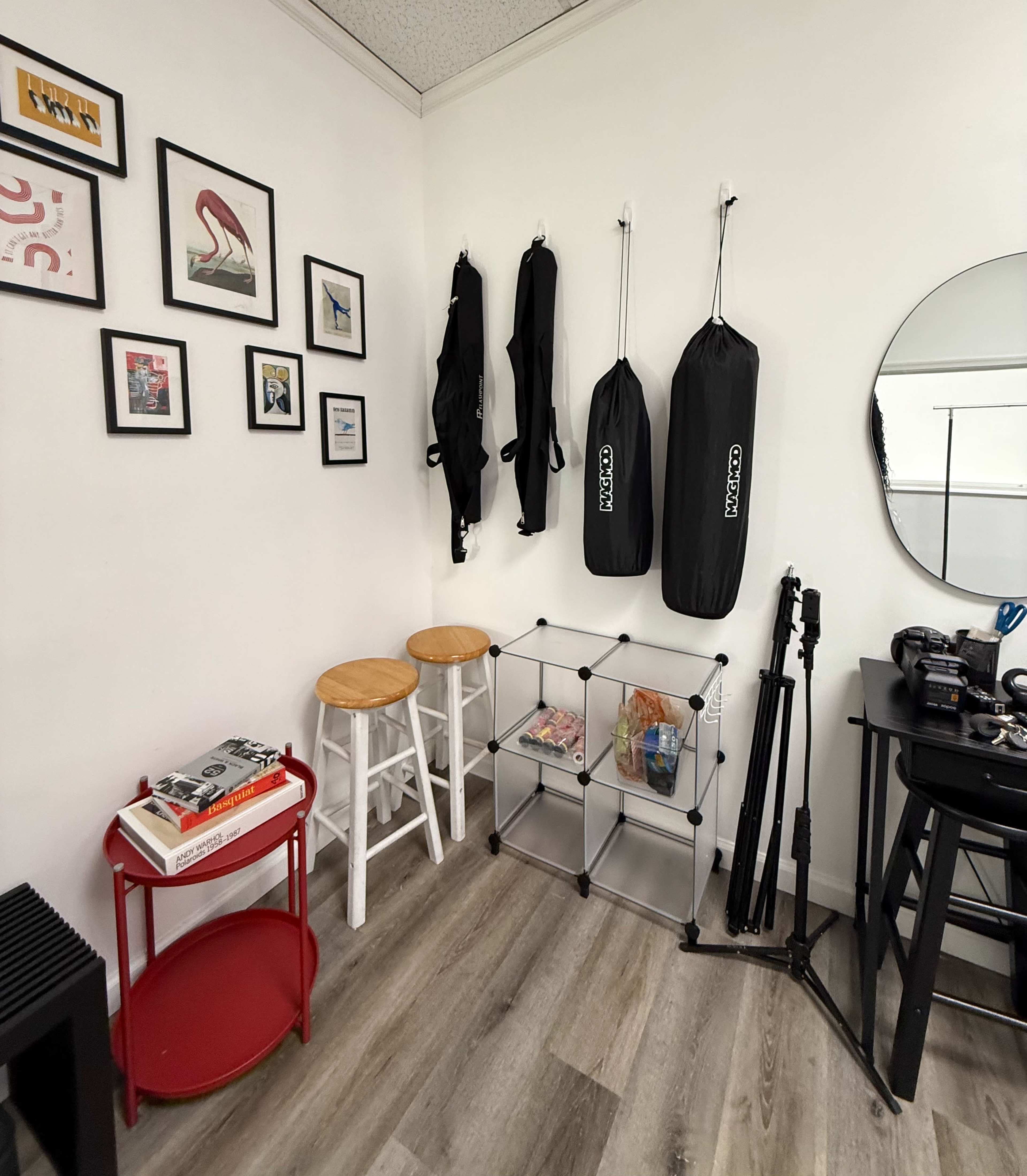 Fully Equipped Studio for Photography, Video, and Content Creation in Alexandria, VA Image in Lincolnia, Alexandria, VA