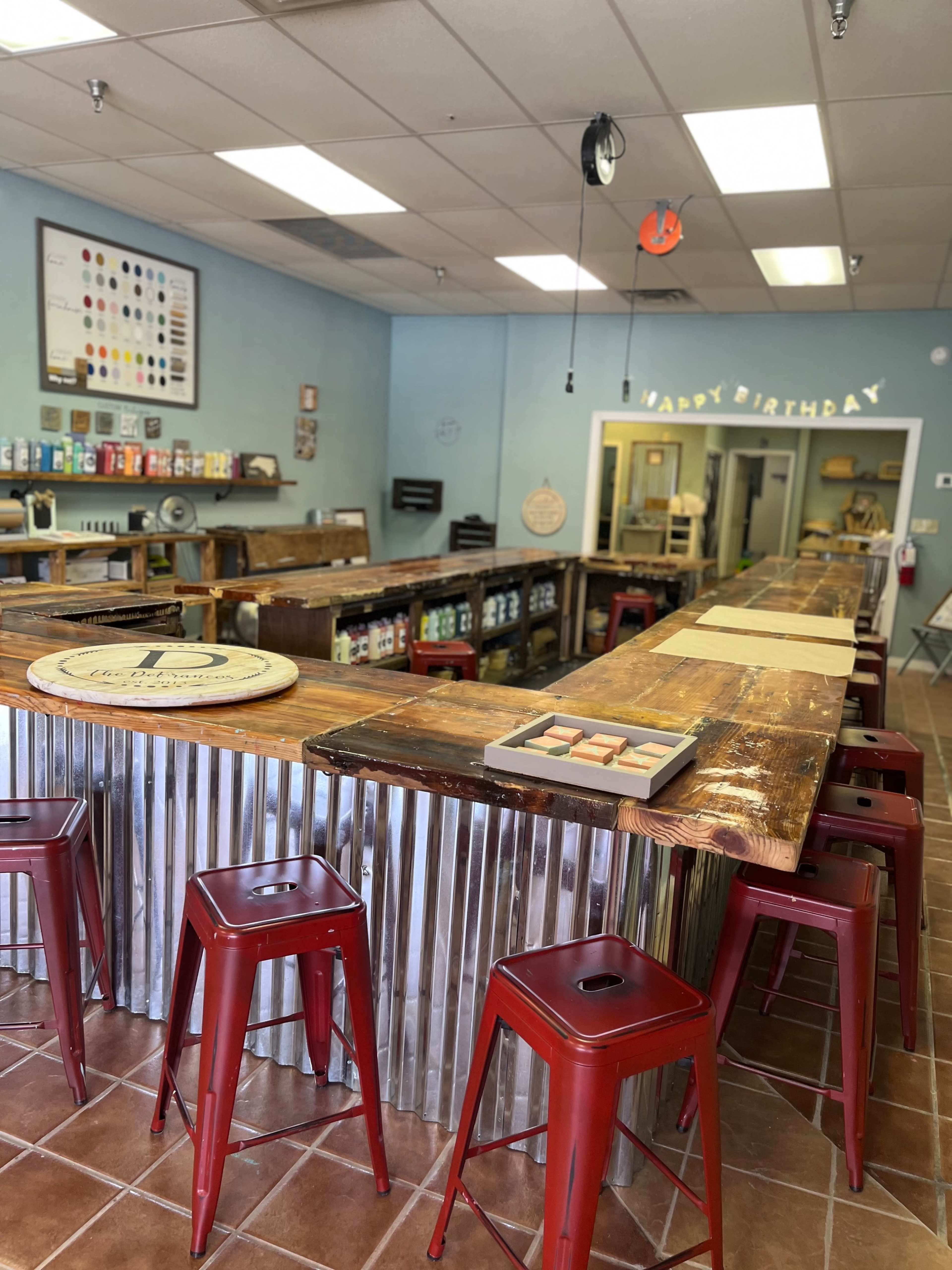 Creative Space w/ circular bar style seating Image in Greensboro, Greensboro, NC