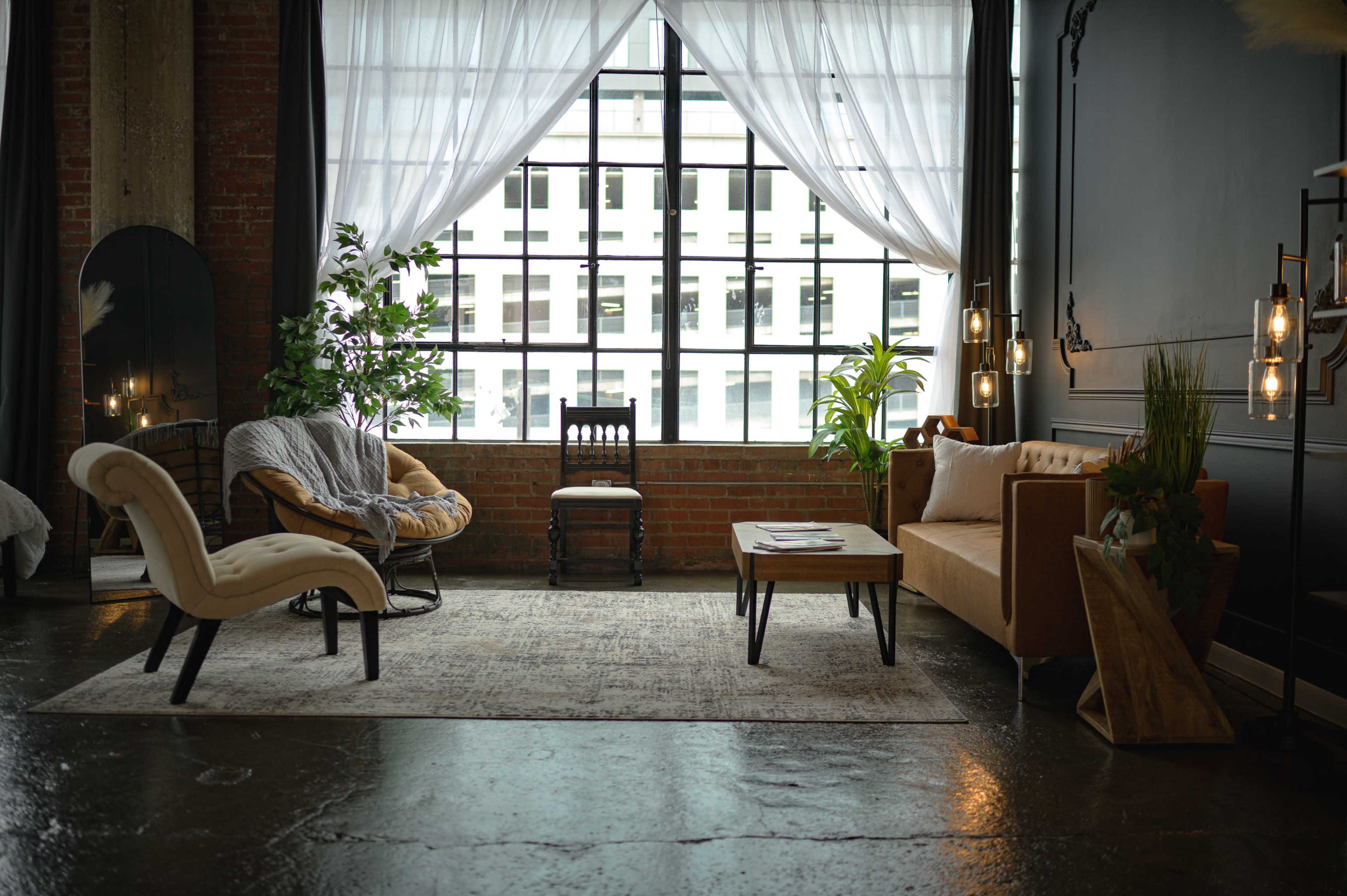Deep Ellum Natural Light Studio with Huge Warehouse Windows and a Mid-century Modern Aesthetic Image in Deep Ellum, Dallas, TX