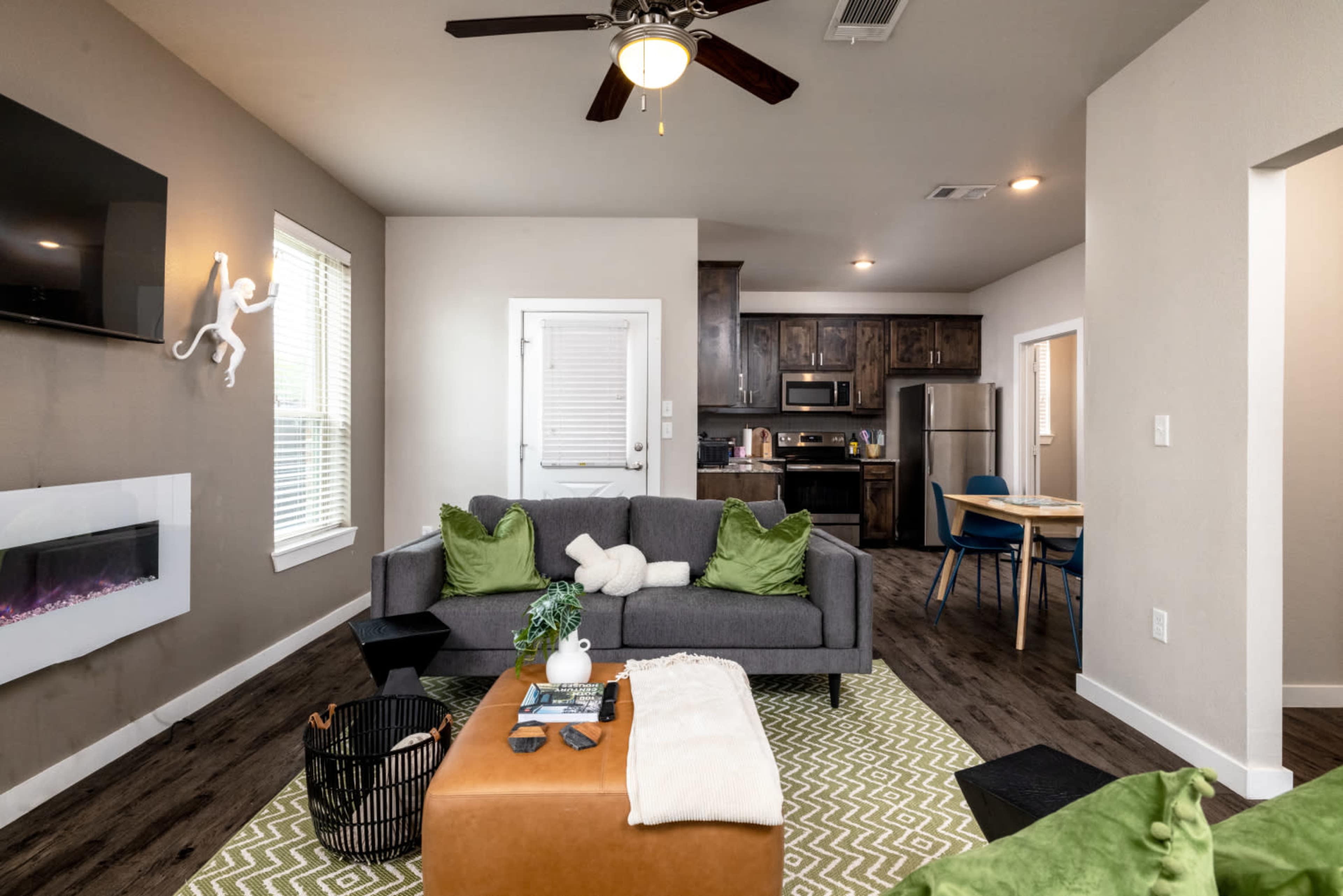 Spacious Family-Friendly Stay Near UNT & Downtown Denton Image in Denton, Denton, TX