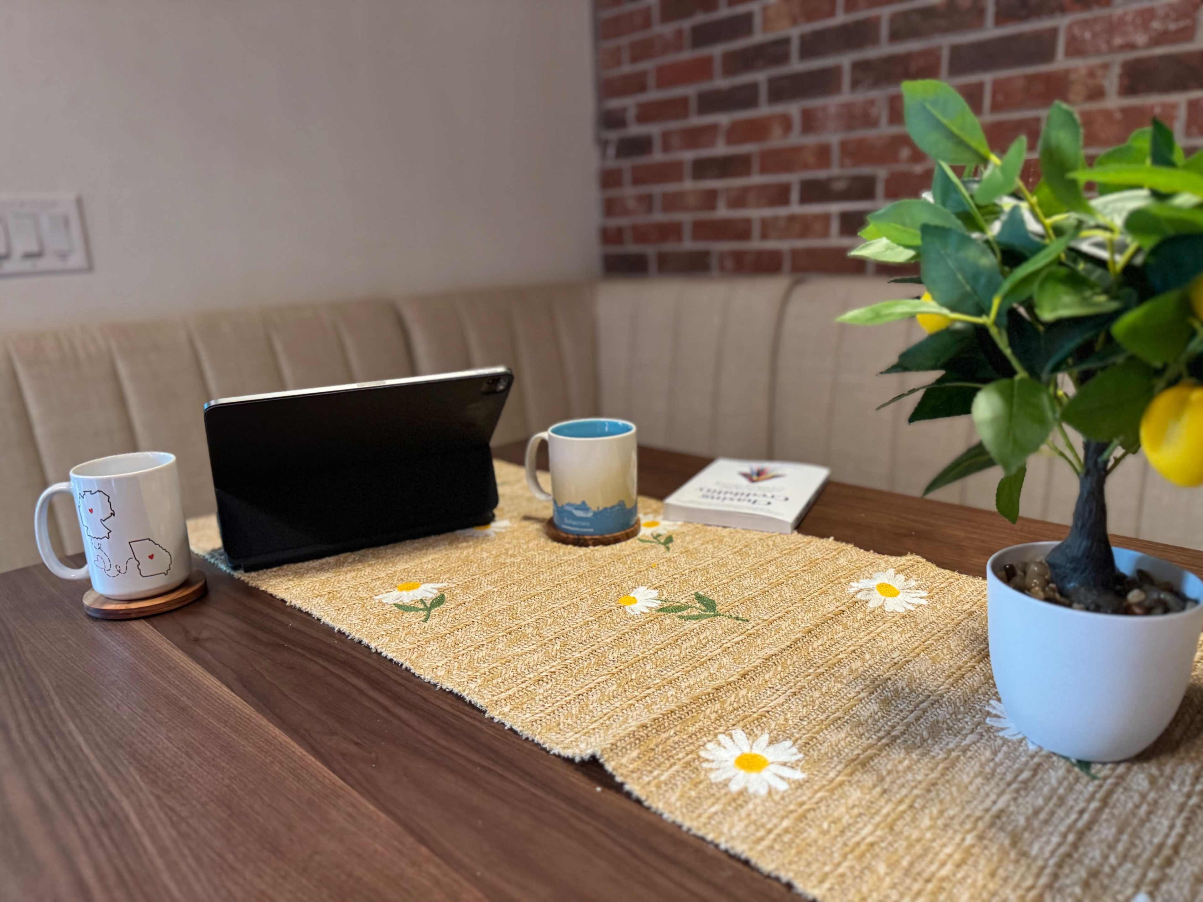 Charming 10-Acre Modern Farmhouse for Photo Shoot Image in , Stockbridge, GA