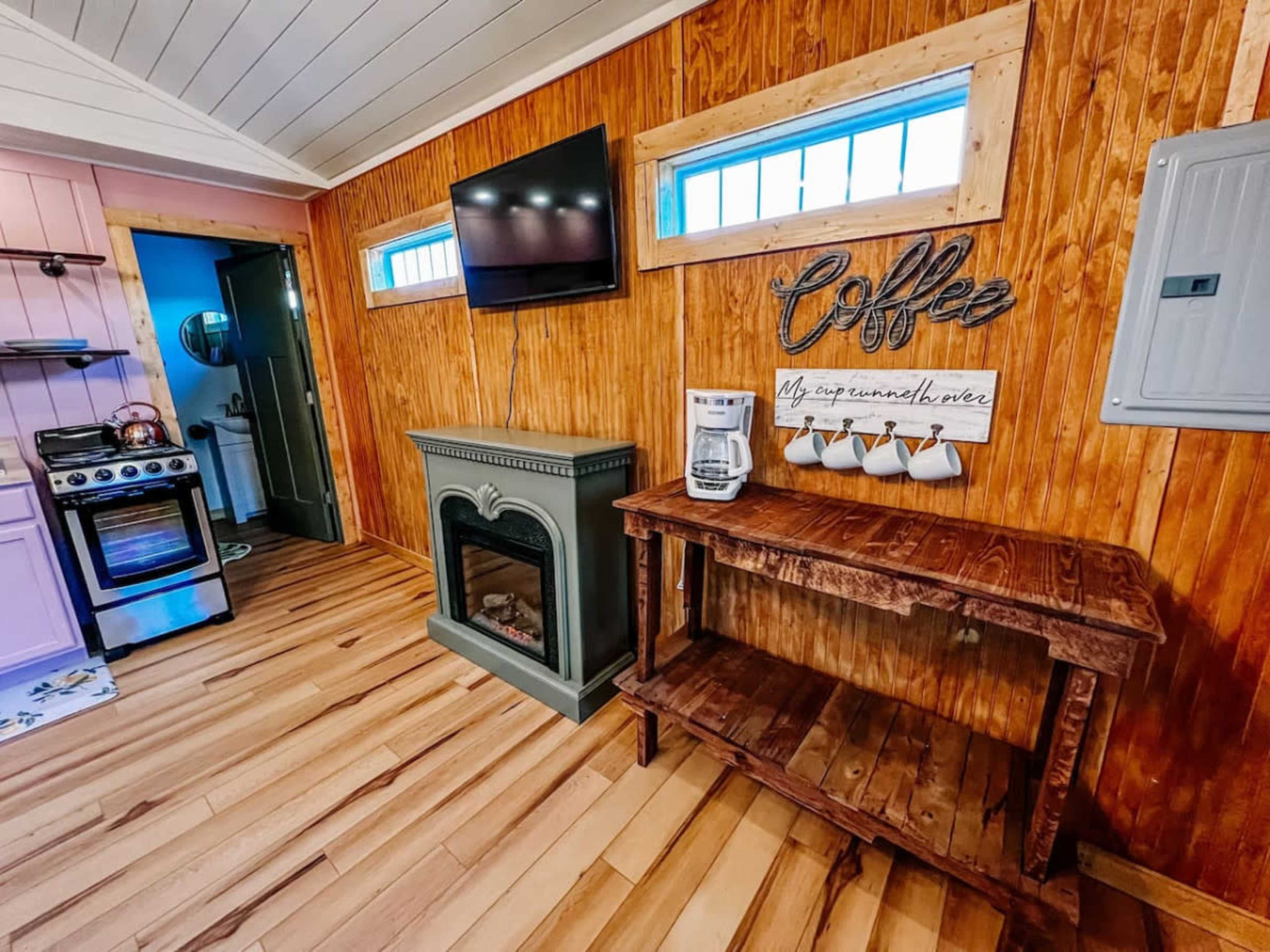 Ruby’s Red Cabin Hot Tub Nature Horses Indy Image in Decatur, Indianapolis, IN