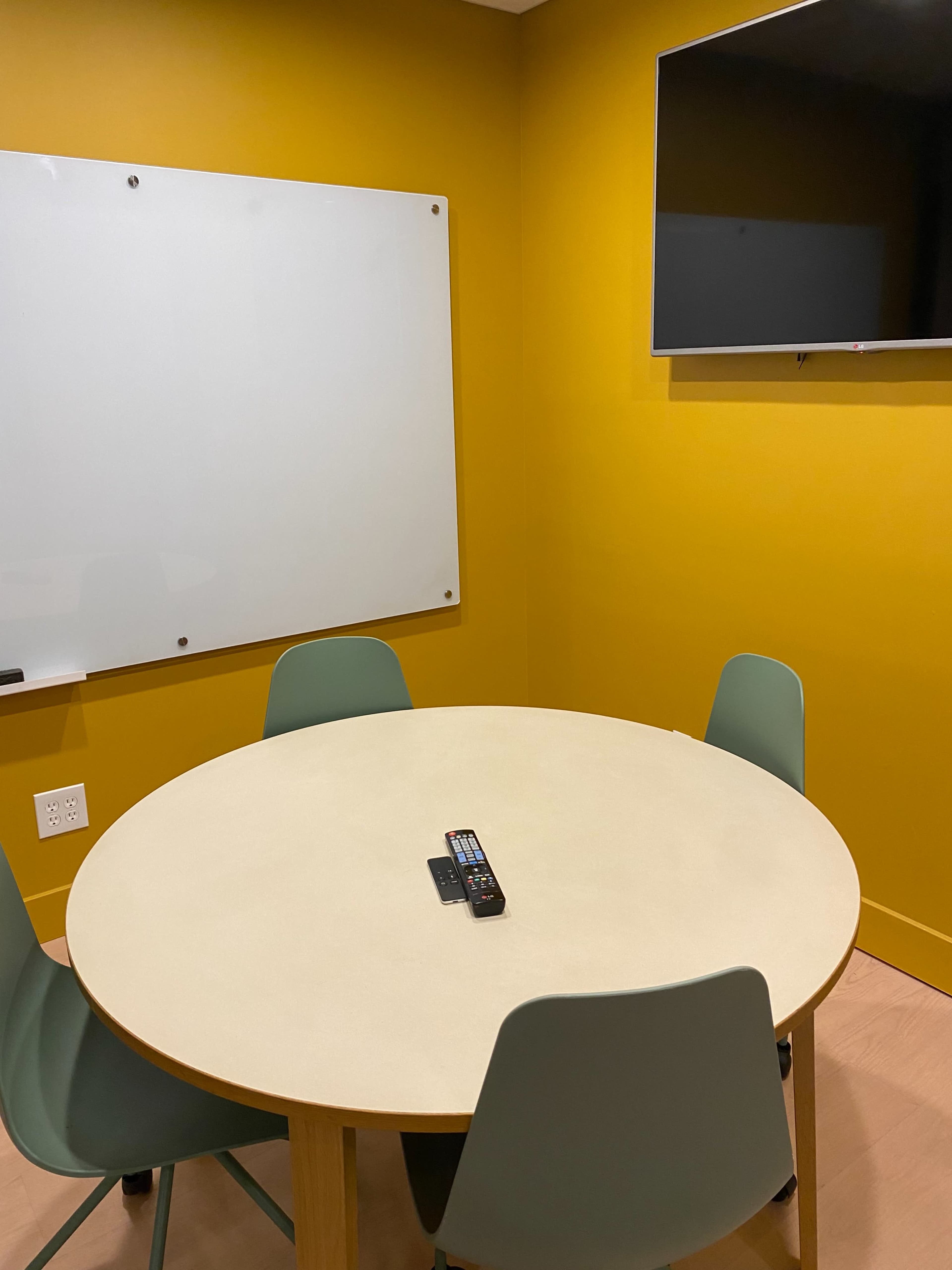 Story Nulu | Huddle room 1 Image in East Market District, Louisville, KY