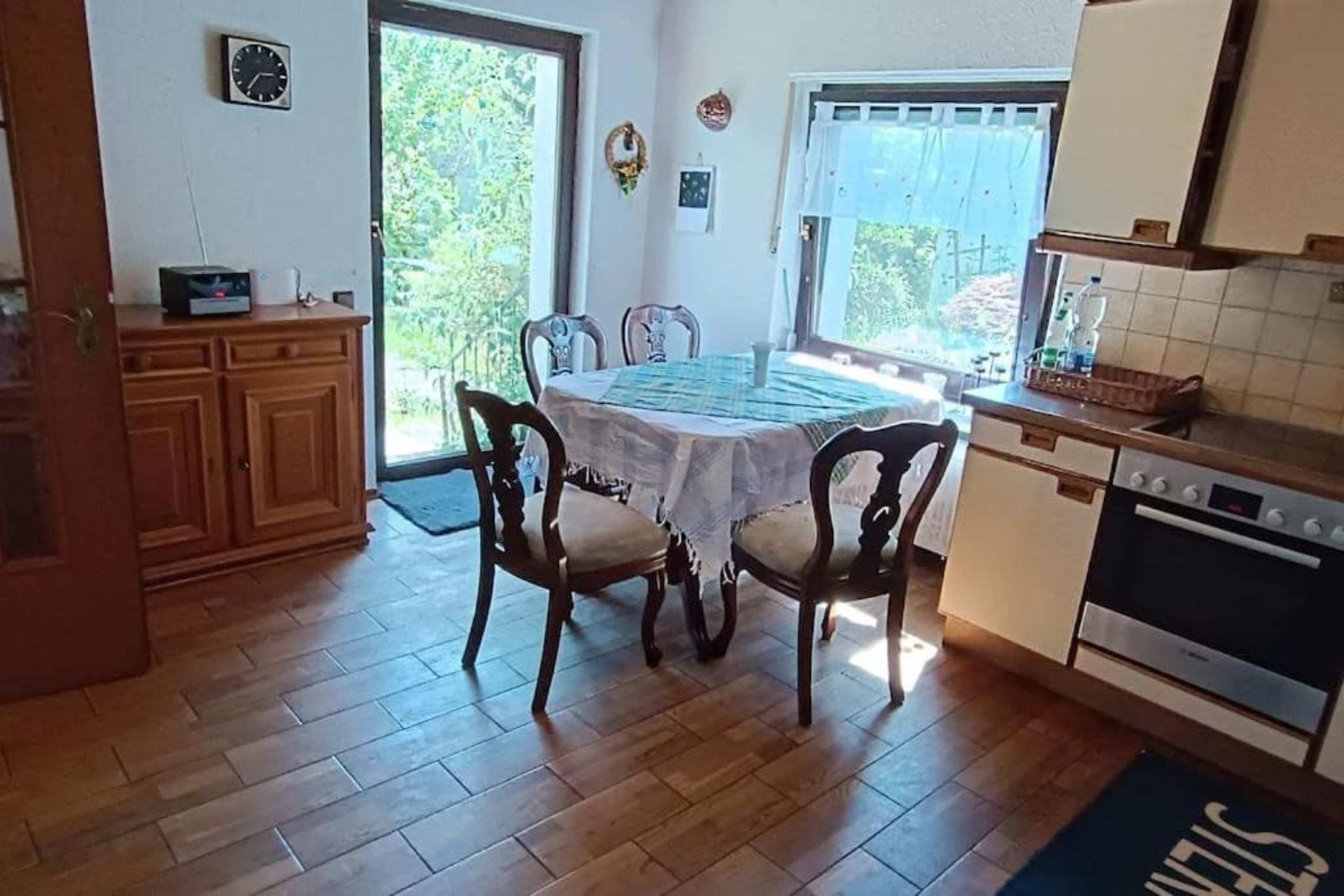 Stilvolle Unterkunft mit 1600 qm Gartenfläche. Image in , Velbert