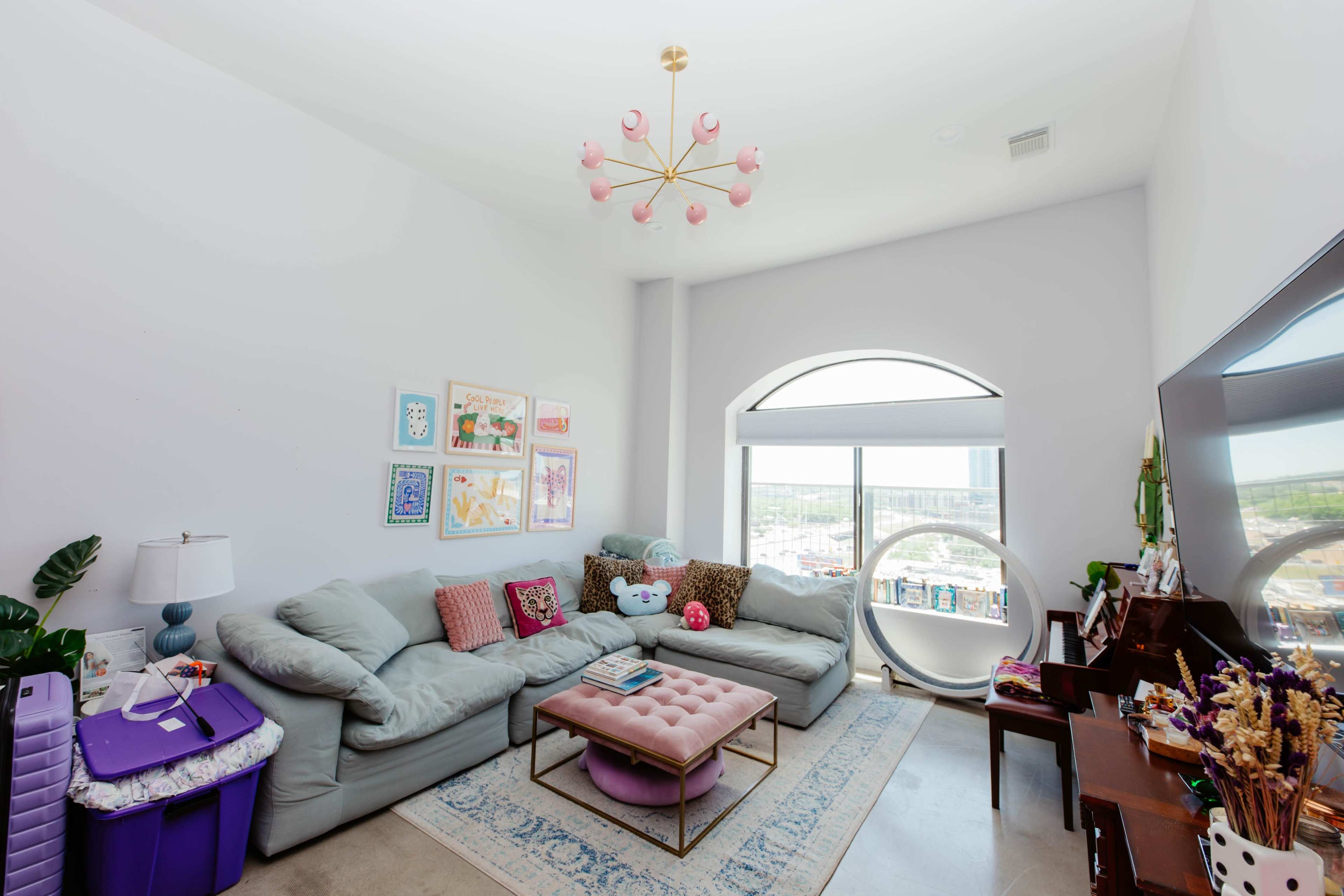Downtown Condo with Eclectic Colorful Style Image in Downtown Austin, Austin, TX