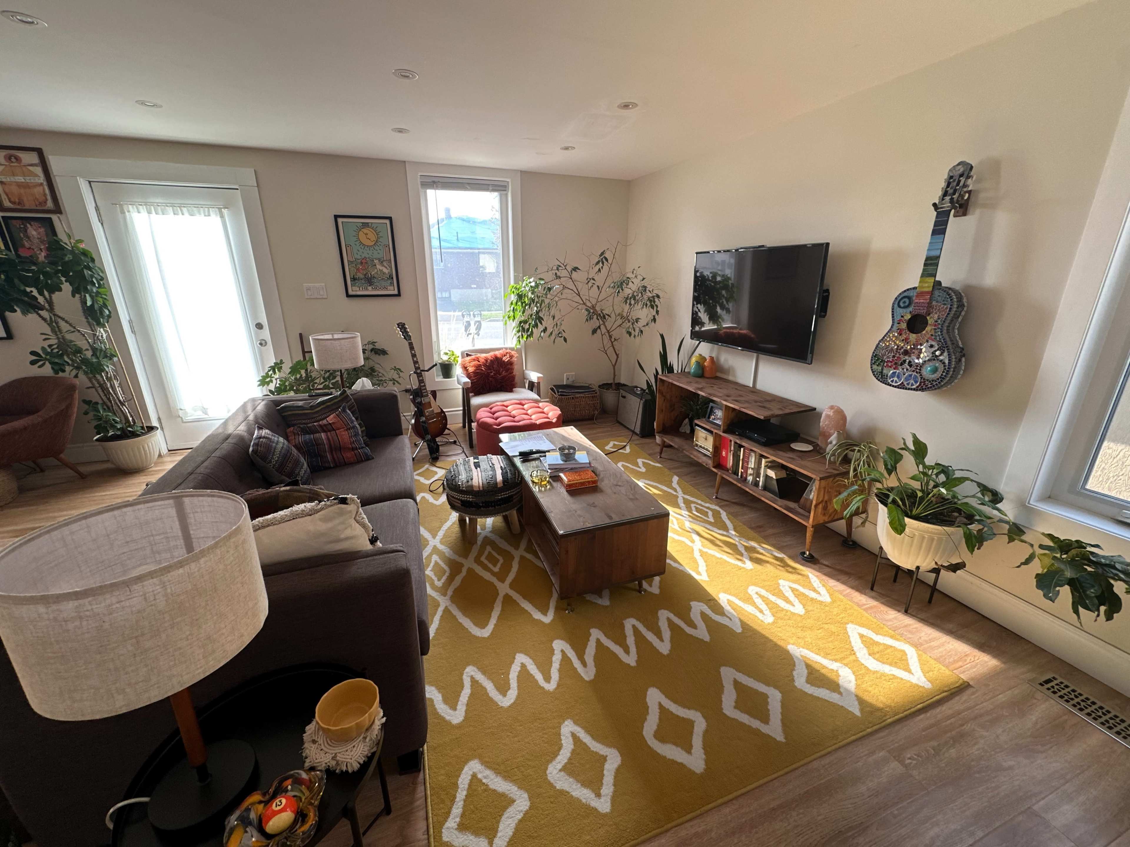 Downtown Whitby Writing/Recording Studio Image in Whitby, Whitby, ON