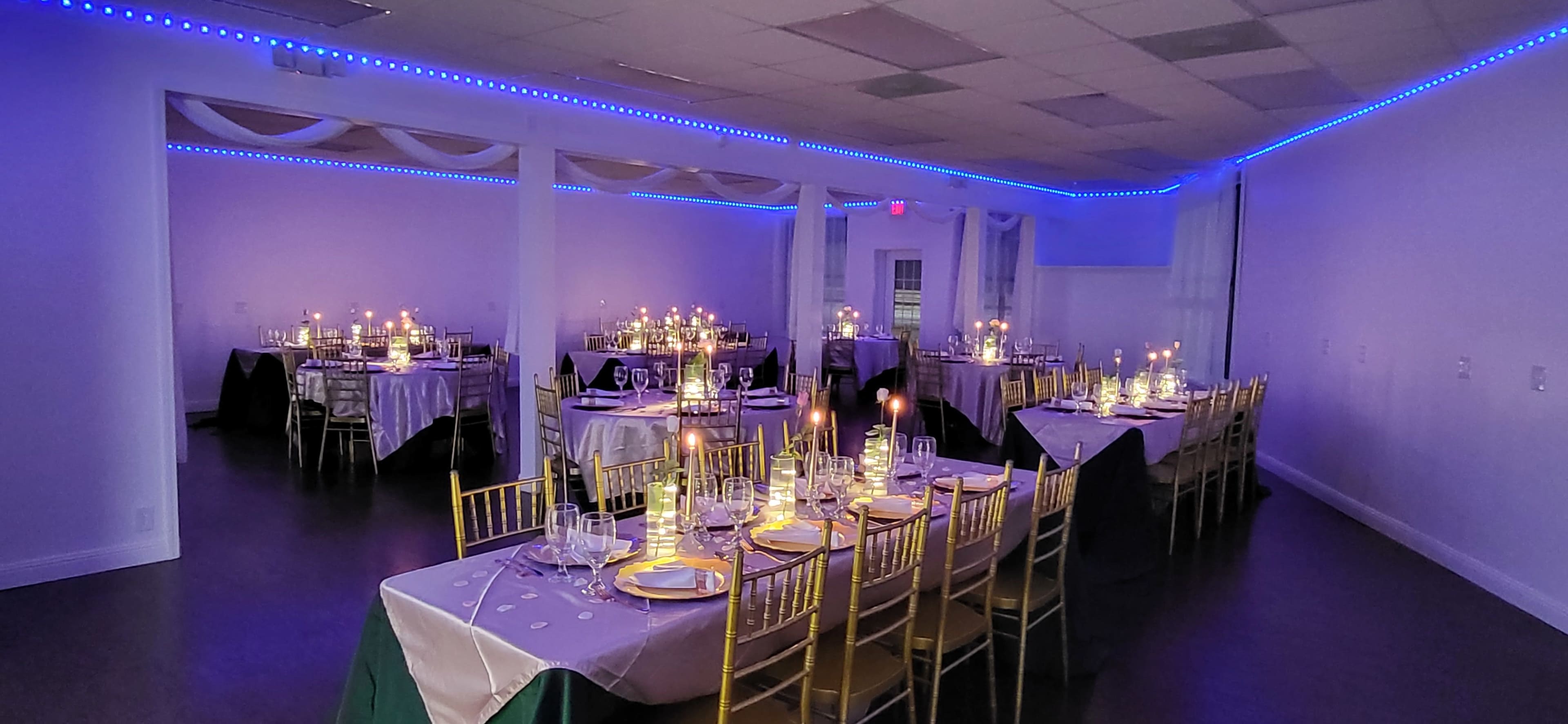 Luxury Intimate Event Venue with Natural Light & Gold Chiavari Chairs | Austell, GA Image in Austell, Austell, GA