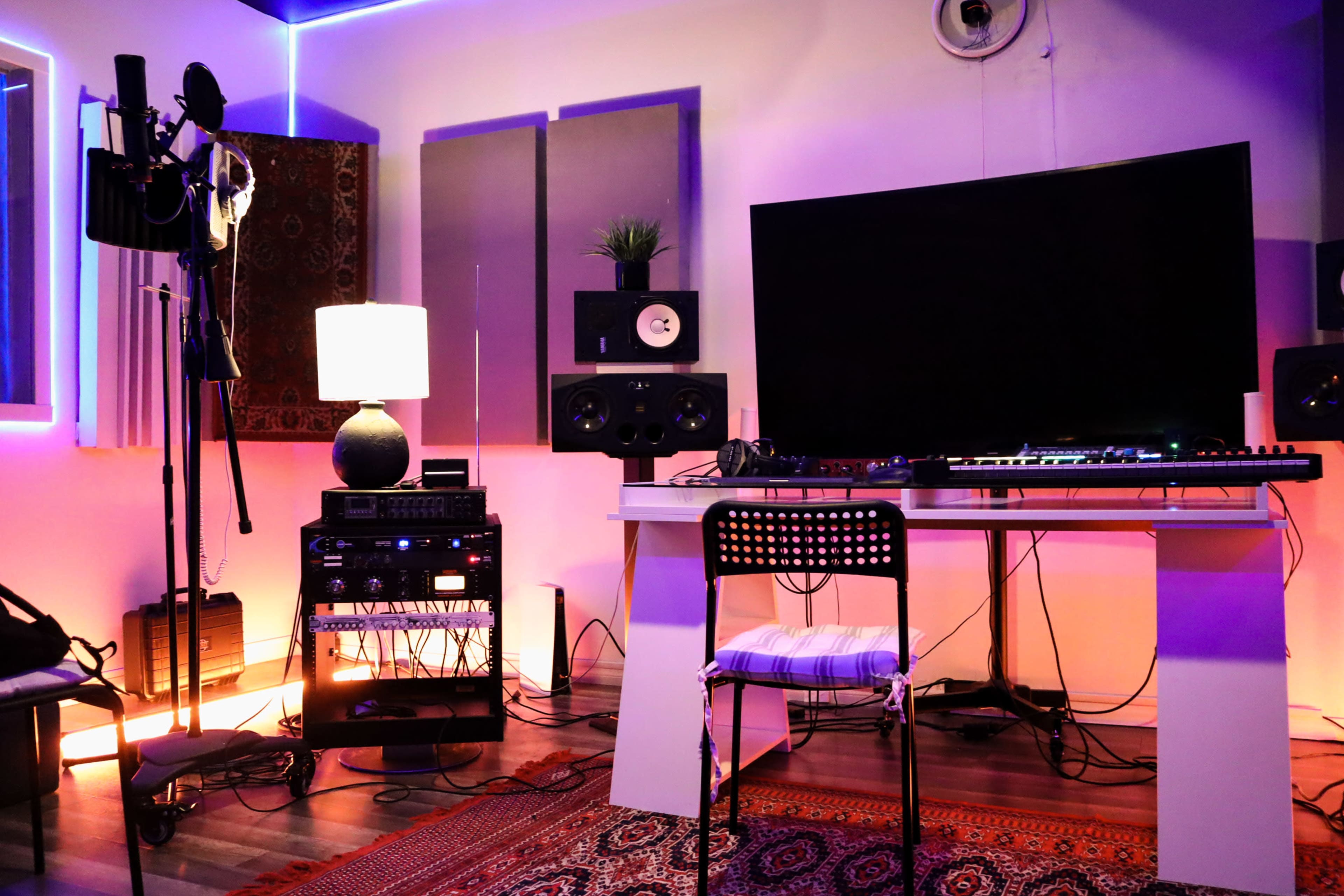 A Modern Futuristic Bunker Music Studio in the heart of Hollywood Image in Central LA, Los Angeles, CA
