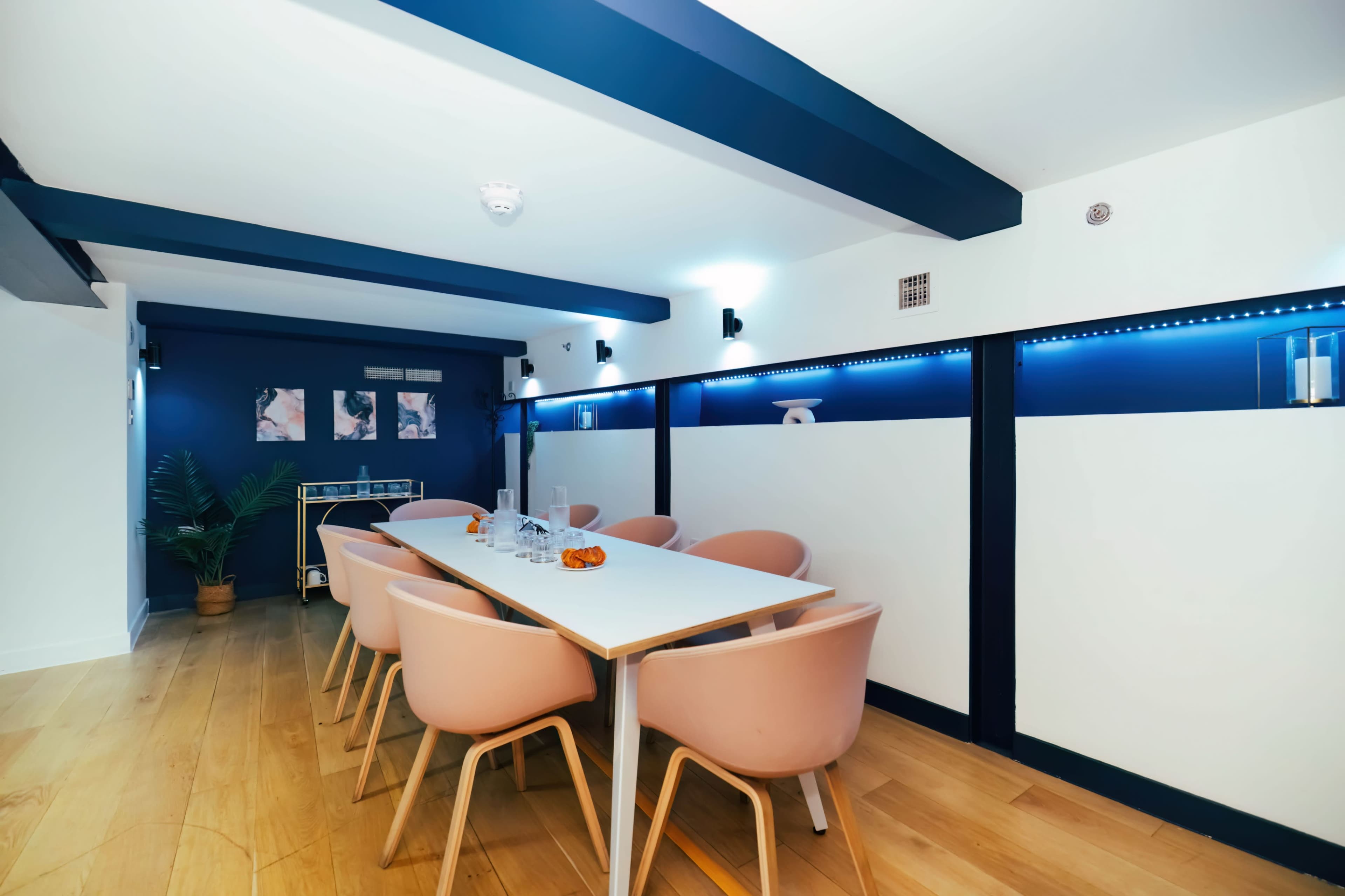 Clerkenwell Meeting Room - Room 1 Image in Clerkenwell, London, Greater London, ENG
