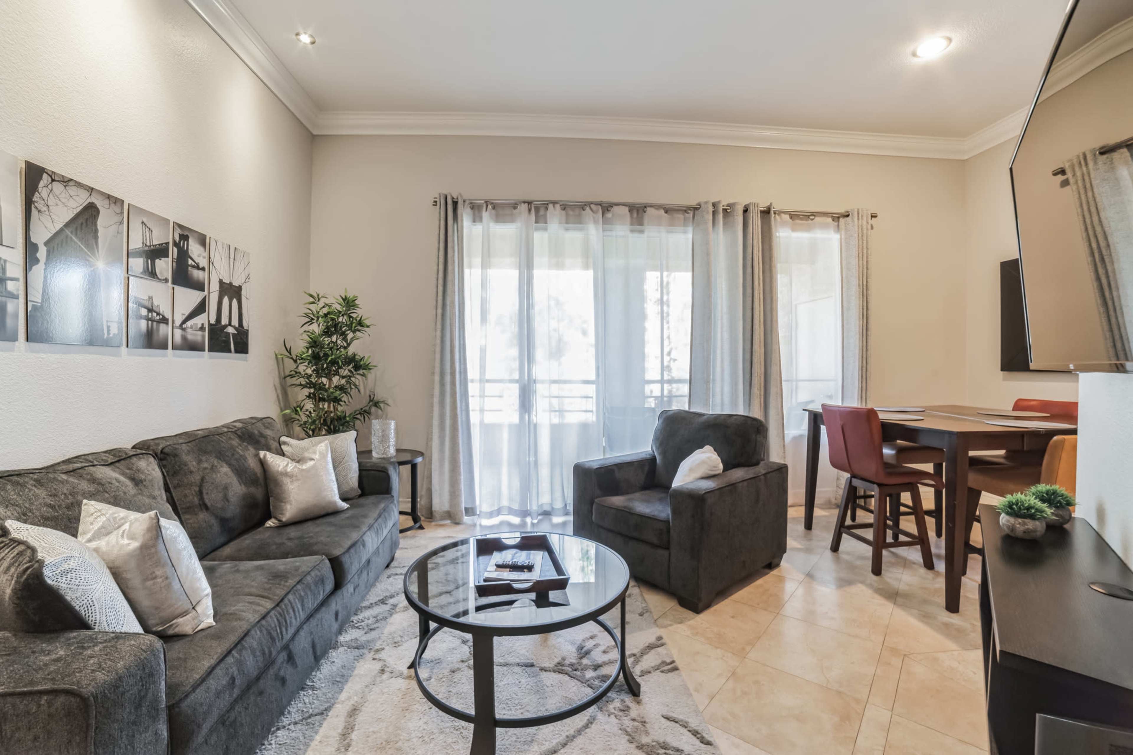 Meridian Condos Top Floor Condo Strip View! Image in Paradise, Las Vegas, NV