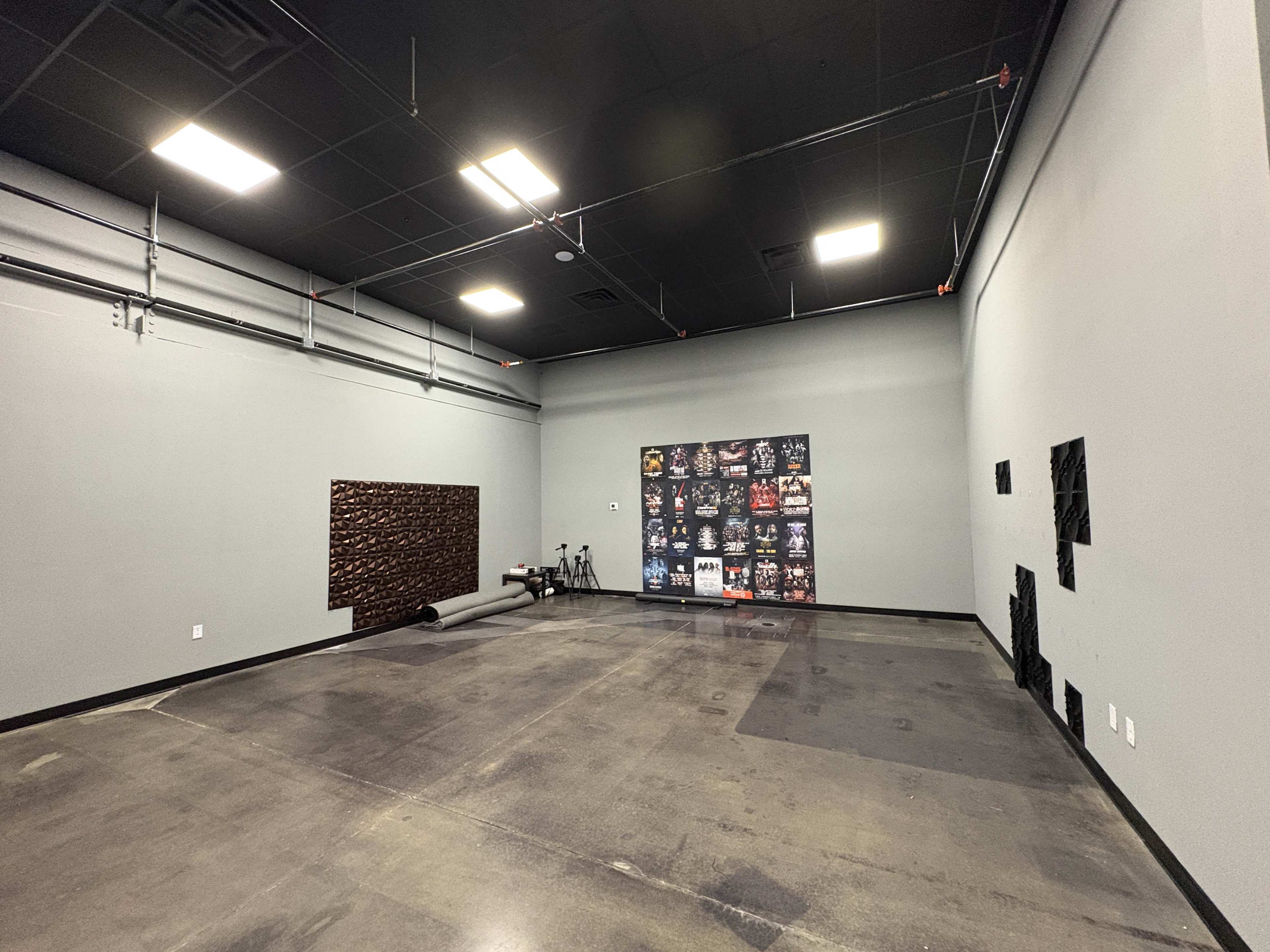 Sleek, Modern Creative Studio with Reception, Lounge & Warehouse Space — Perfect for Photo, Video, Events -  7 minutes from MCO Image in Airport North, Orlando, FL