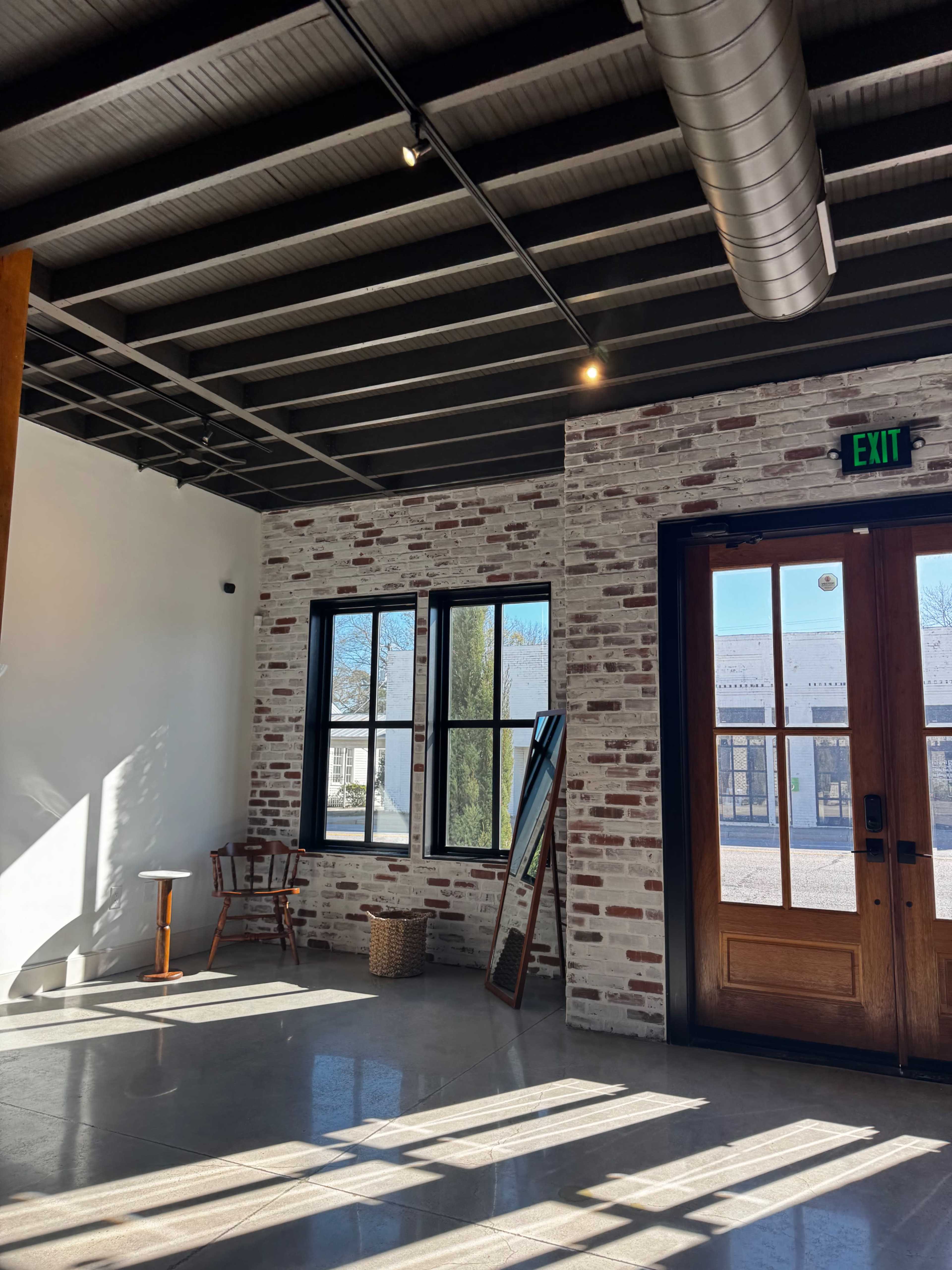 Natural light Studio/Venue Image in West Columbia, West Columbia, SC