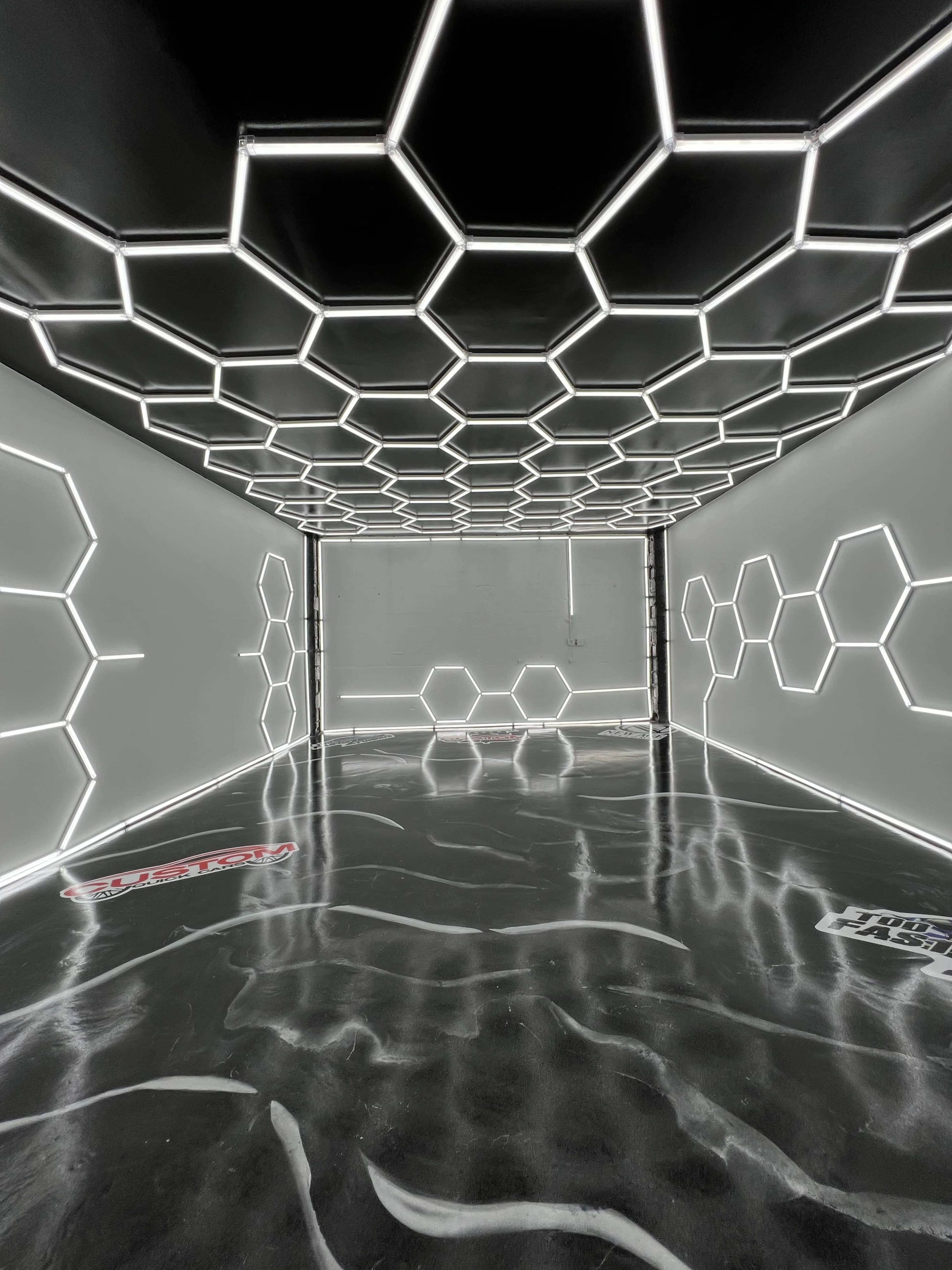 Custom Show Room Image in Northeast Philadelphia, philadelphia, PA