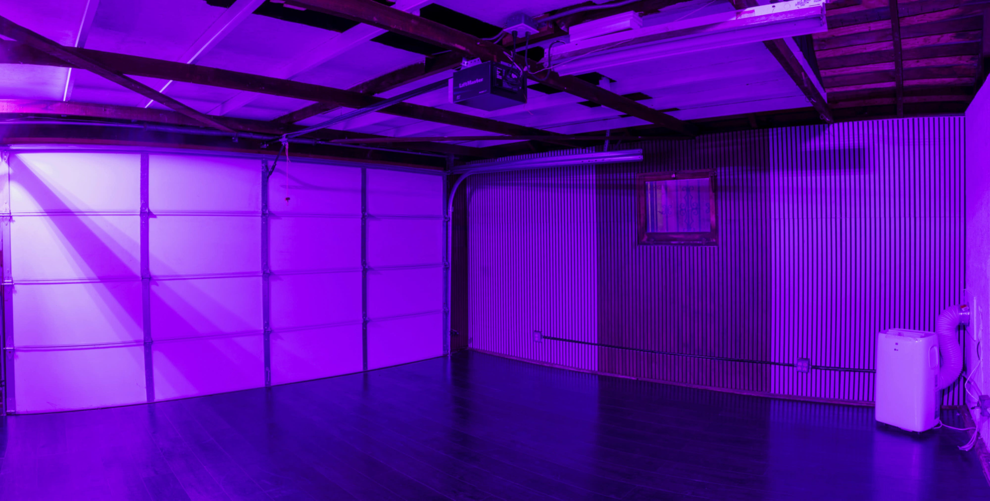 Private Uptown Garage Studio Image in Whittier, Whittier, CA