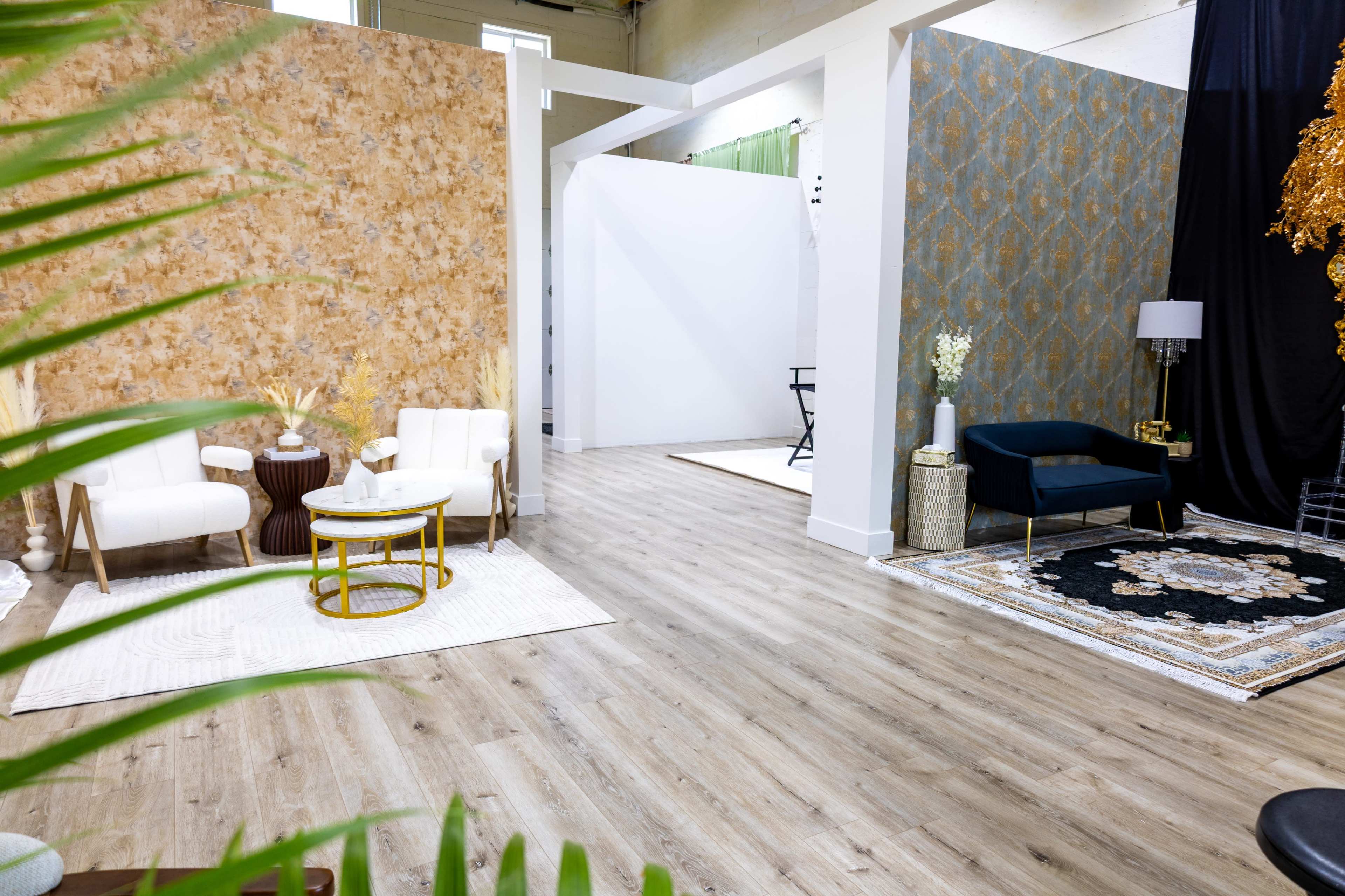 Spacious Multi-Use Creative Studio Image in Surrey, SURREY, BC