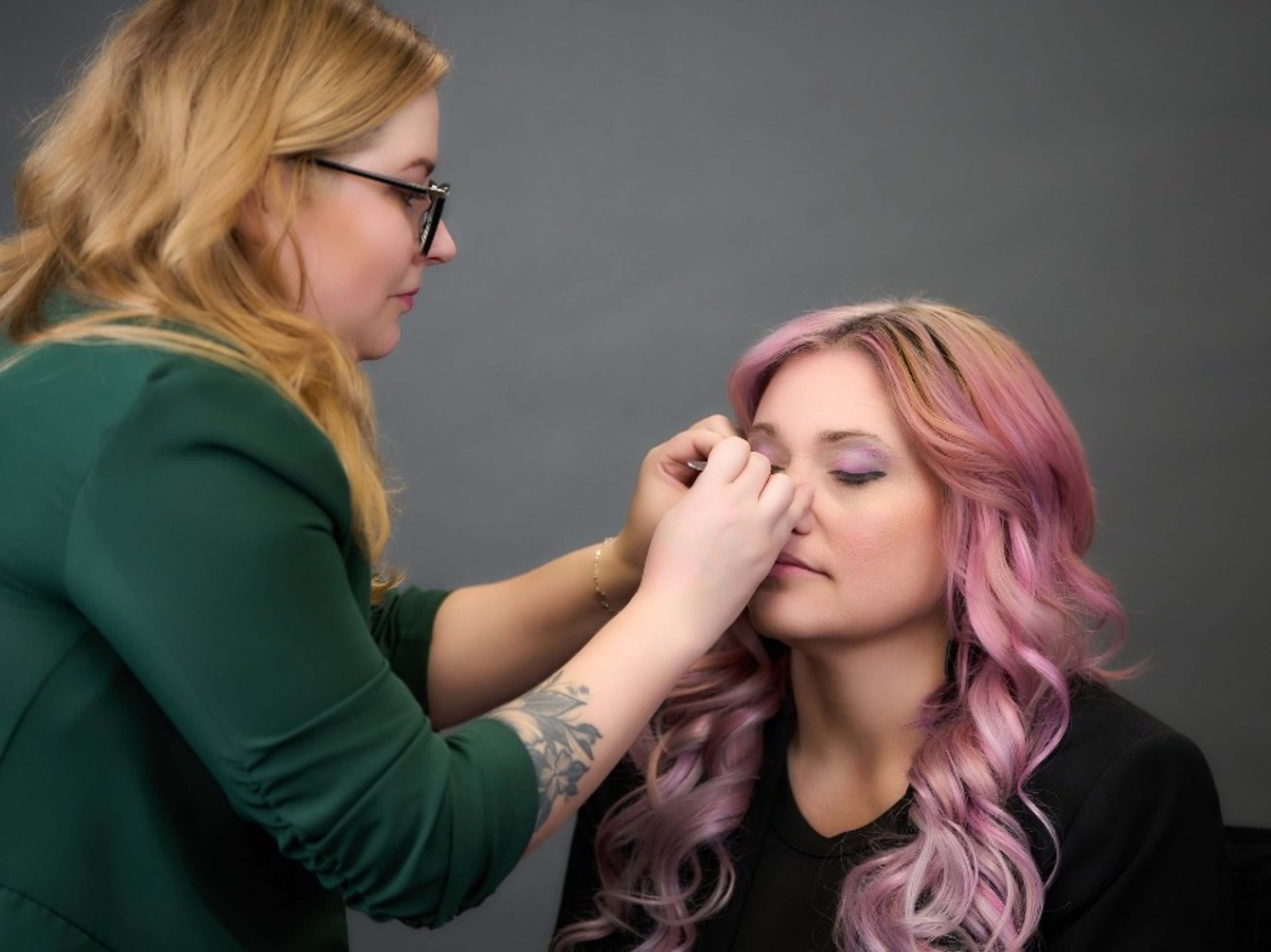 Moderate Make-up Session with Lashes