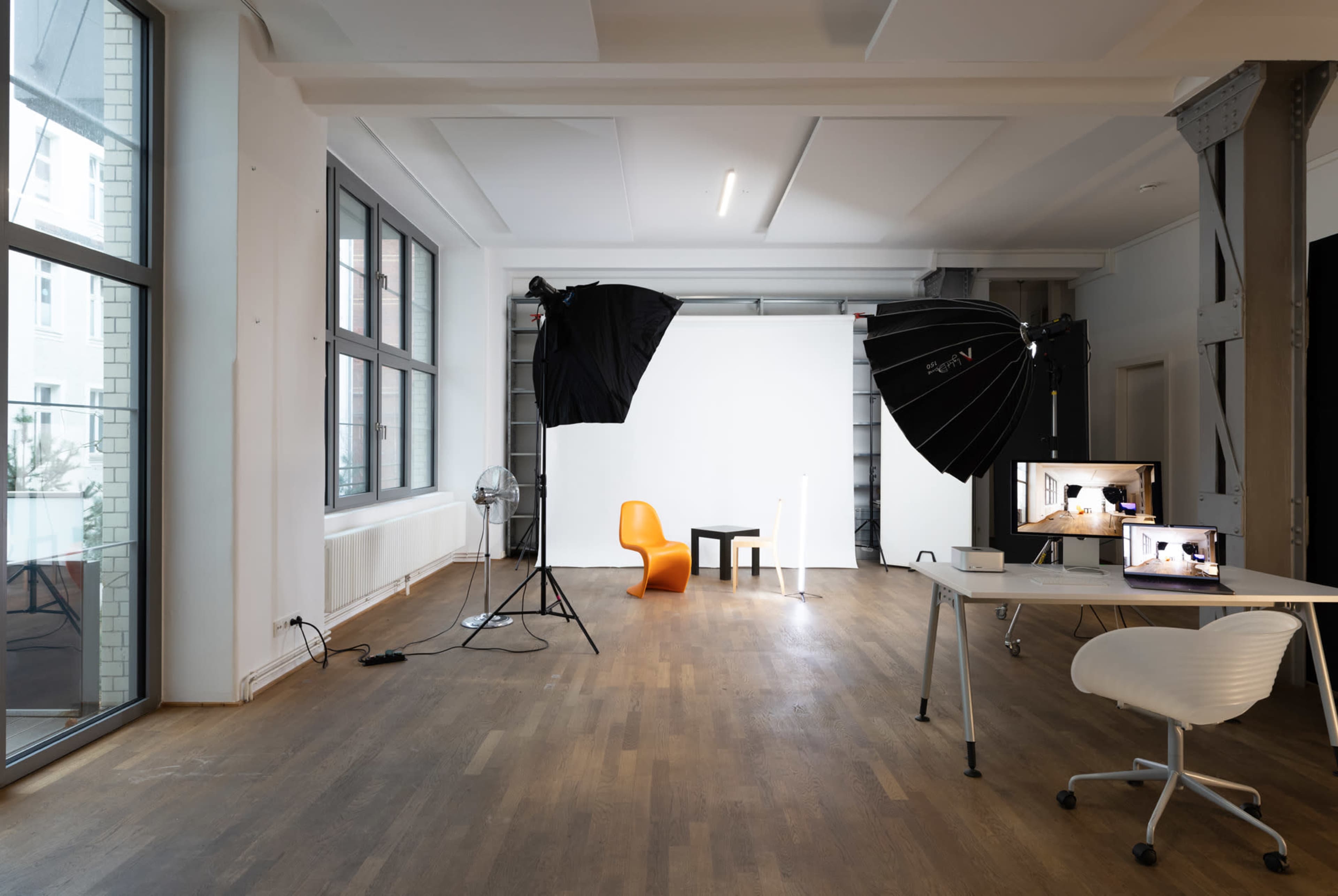 Schönes Daylightstudio / Eventlocation, Schulungsraum, Meeting-Space, Co-Working-Space im Prenzlauer Berg Image in Prenzlauer Berg, Berlin