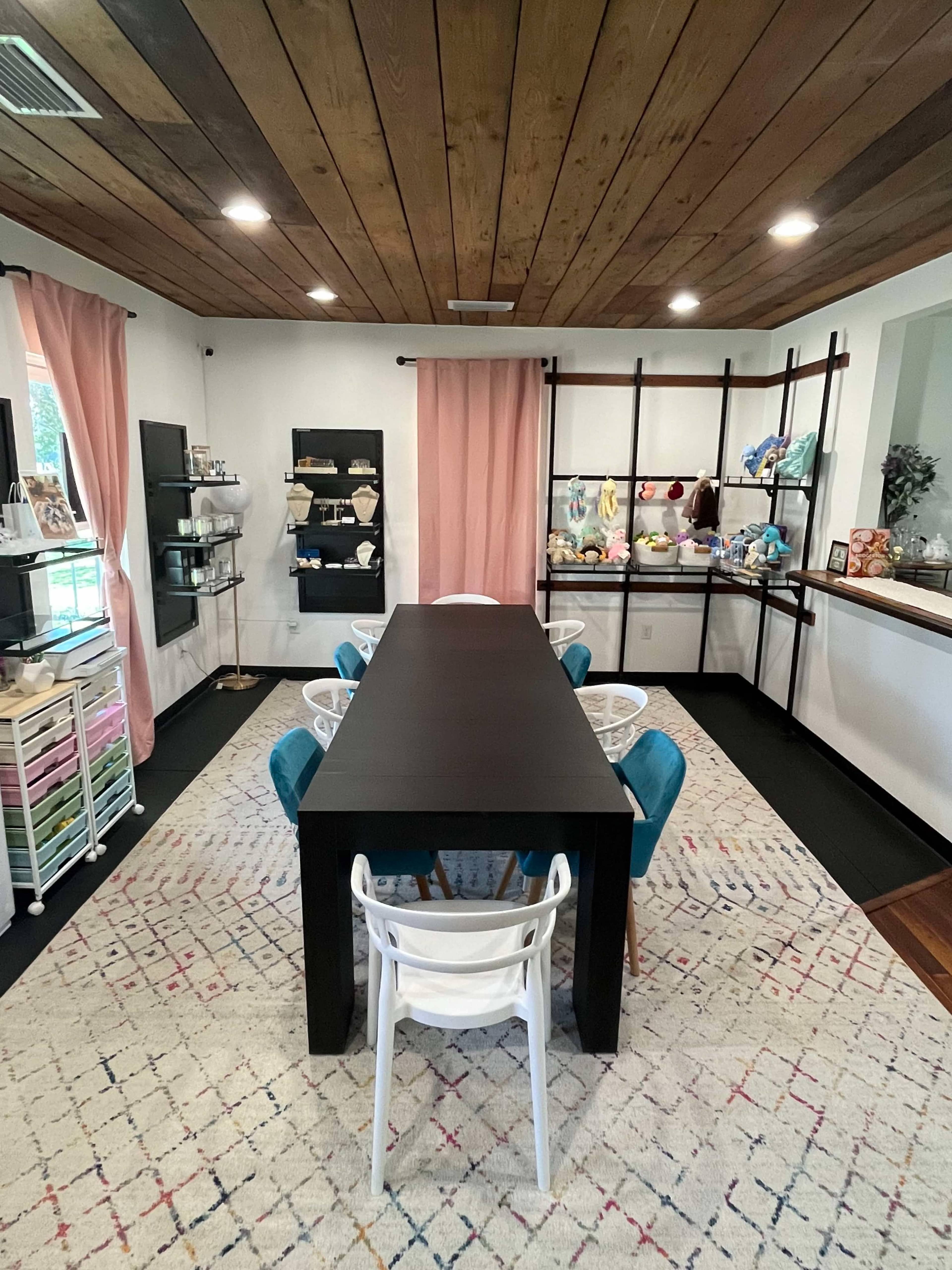 Cozy Family Friendly Space in Historic Buda Image in Buda, Buda, TX