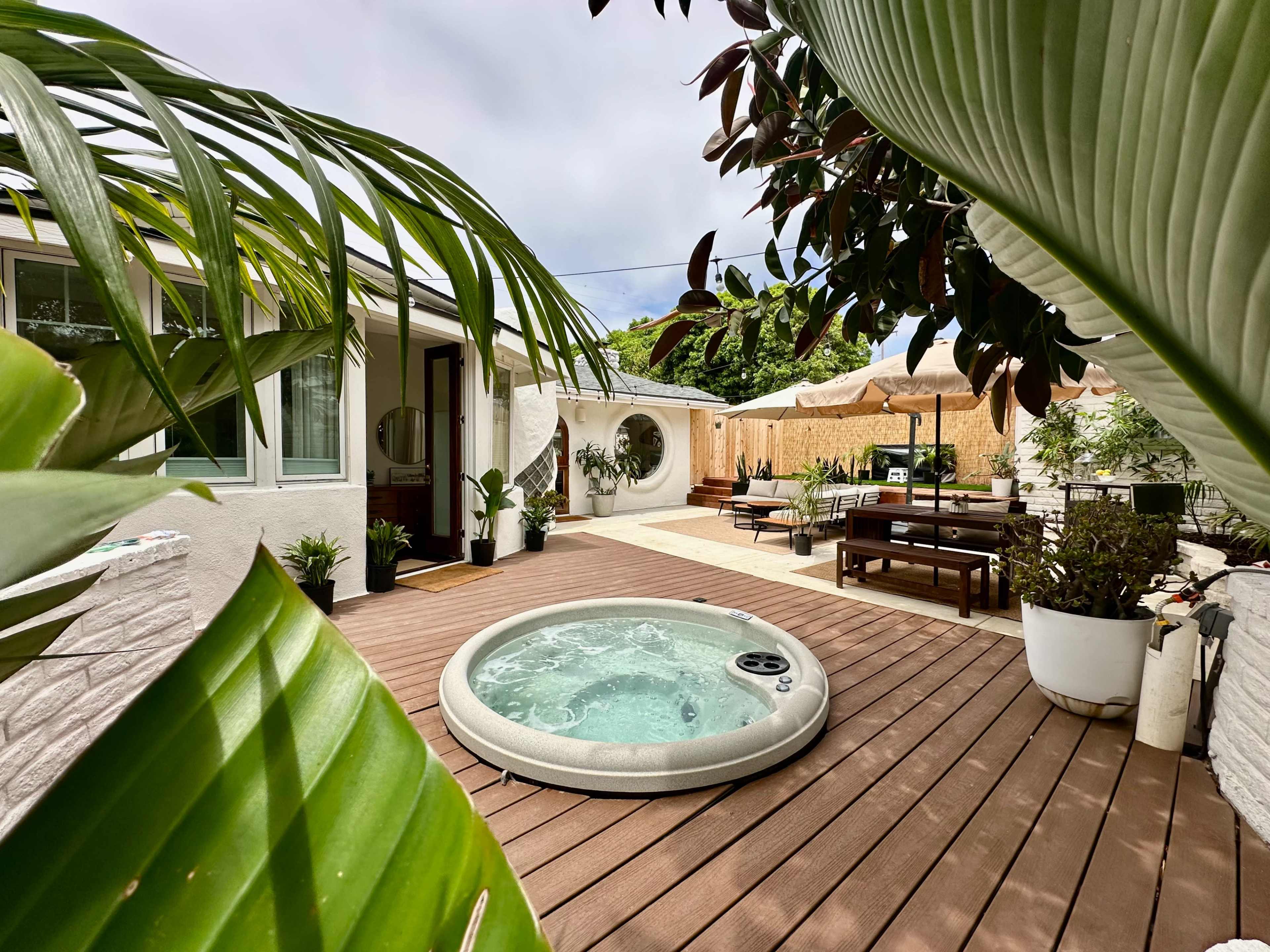 Leucadia Gem| Leucadia Gem | Private Event Yard | Artful Wedding & Party Venue Image in Leucadia, Encinitas, CA