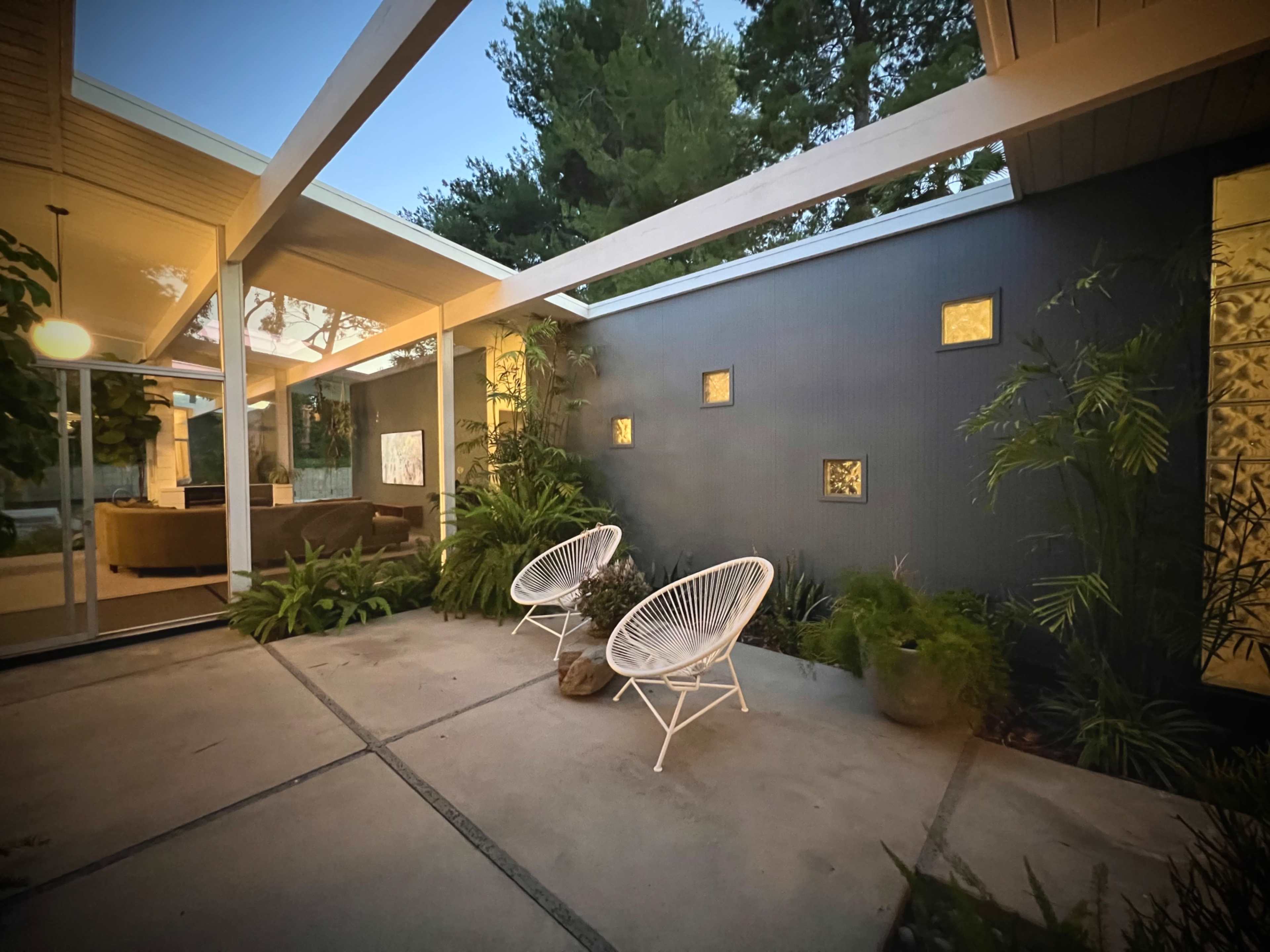 Bright and Warm Mid Century Modern Eichler Home Image in Granada Hills, Granada Hills, CA