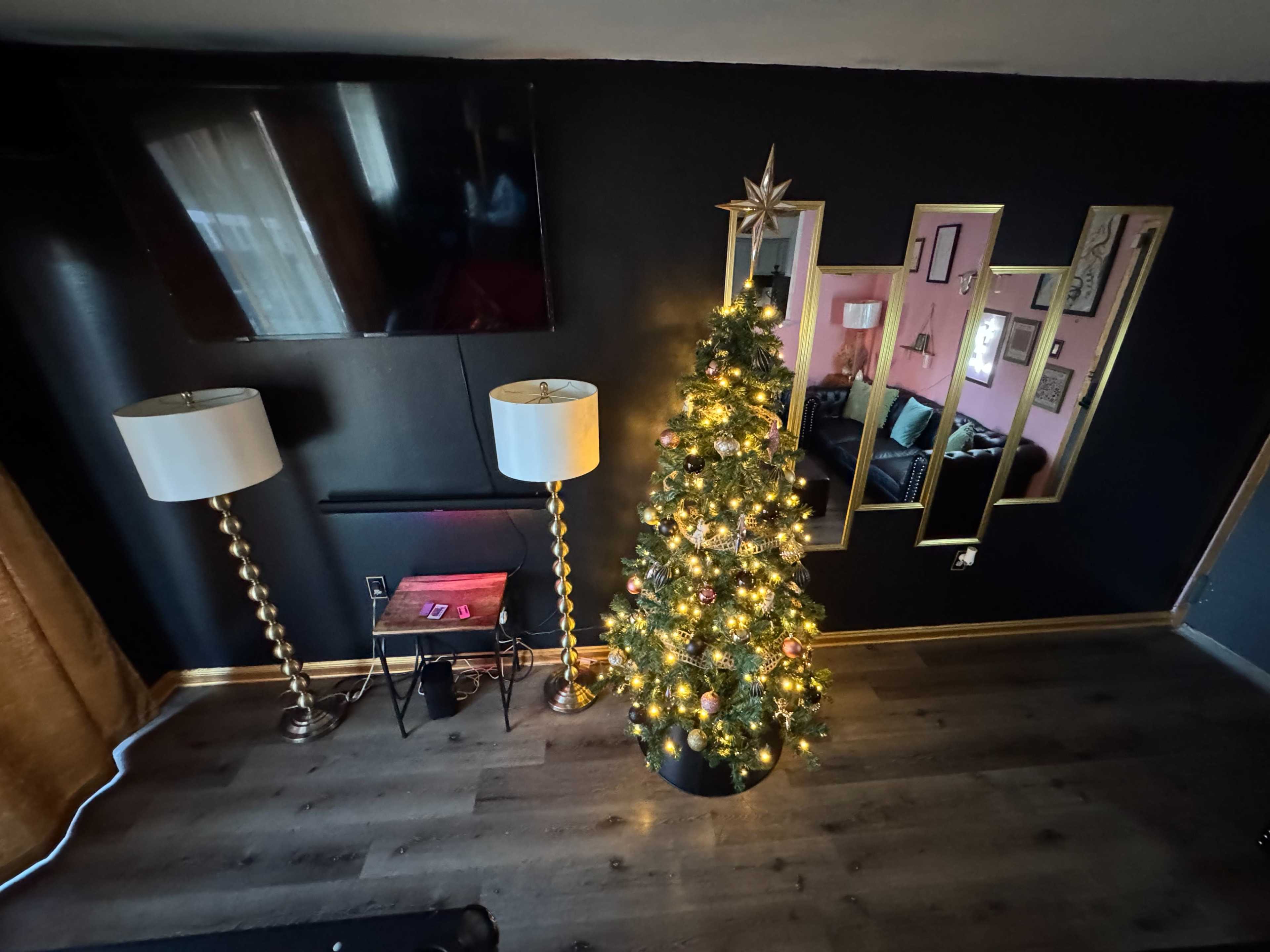 Splash Of Pink | Sensational Black & Gold 2bd1ba Image in Marlow Heights, Temple Hills, MD
