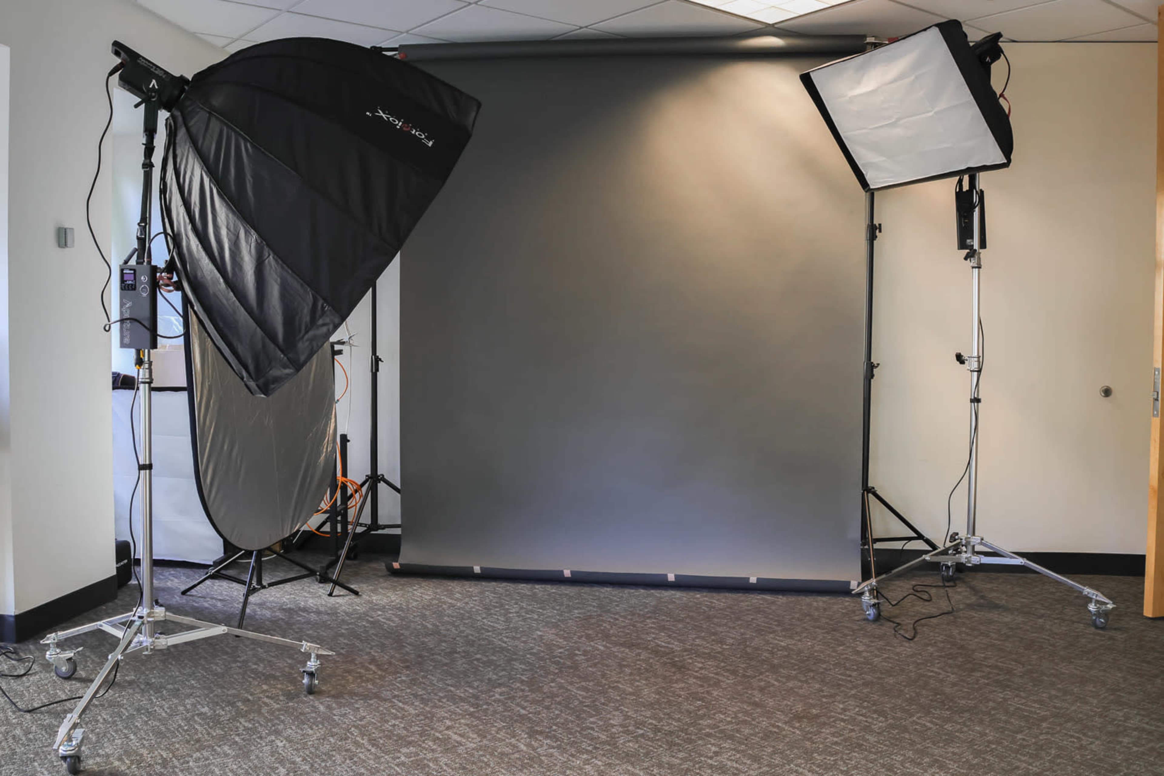 Studio: Professional Podcast & Creative Content Production Space Image in Central Business District, Seattle, WA