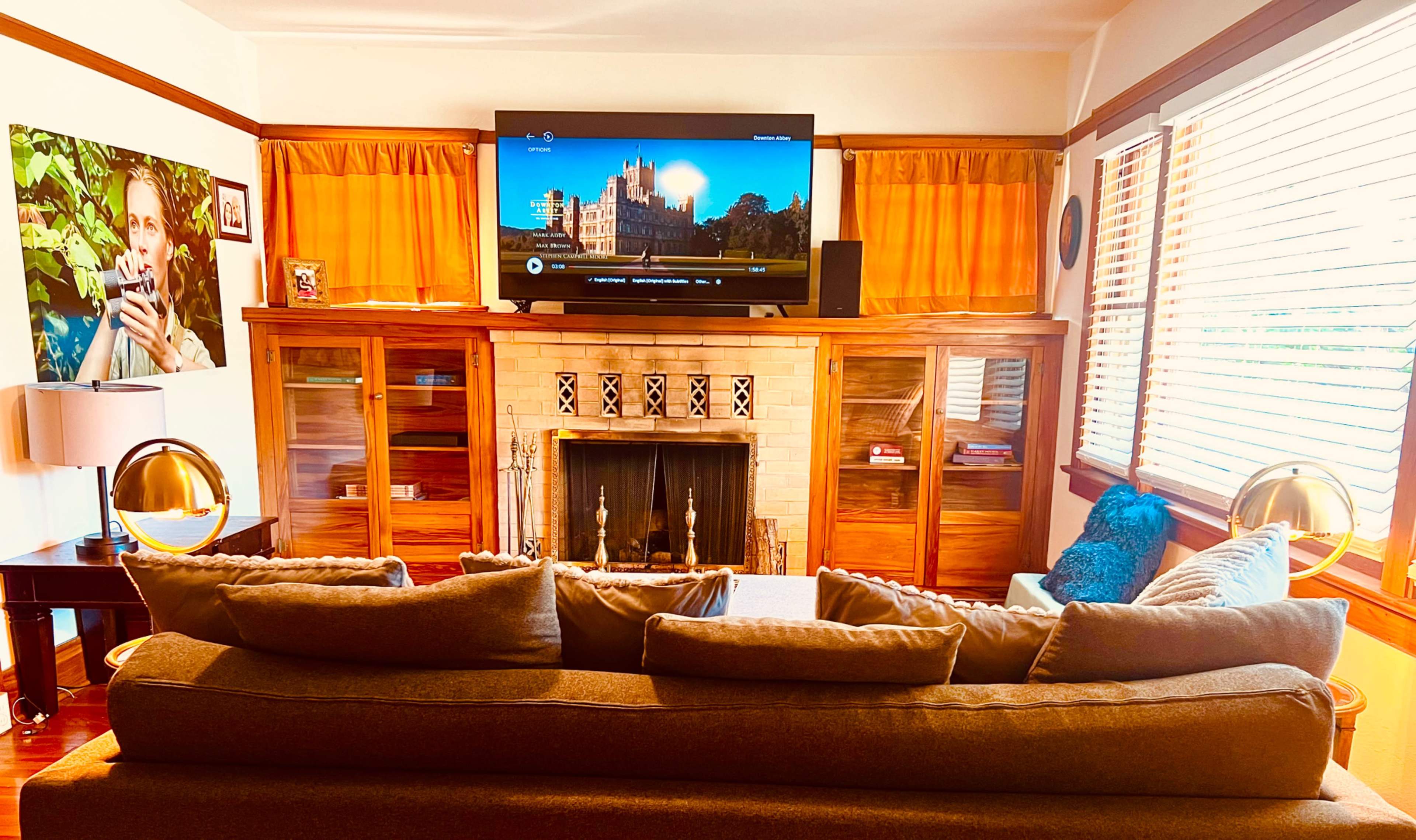 Stylish Upscale Interior Image in Soquel, SOQUEL, CA