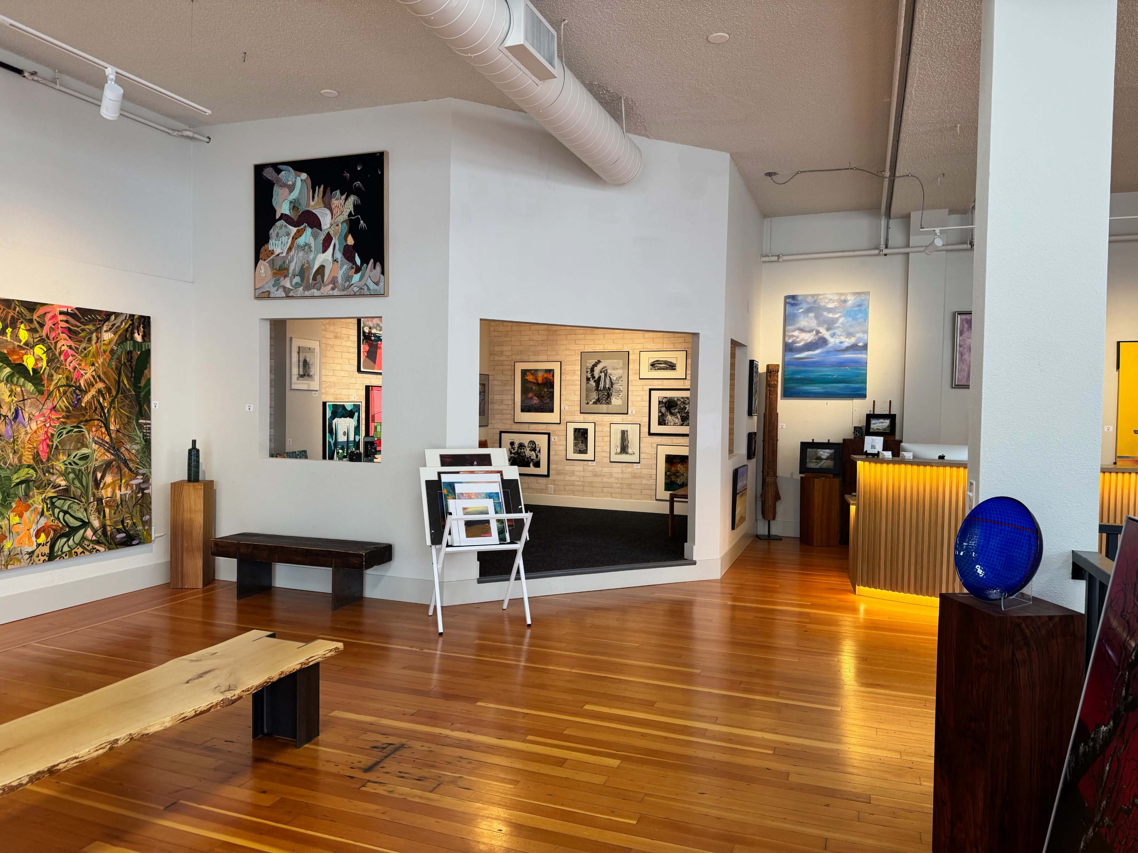 Downtown Salem Art Gallery with High Ceilings & Wood Floors (120–130 Guests) Image in Central Area, Salem, OR