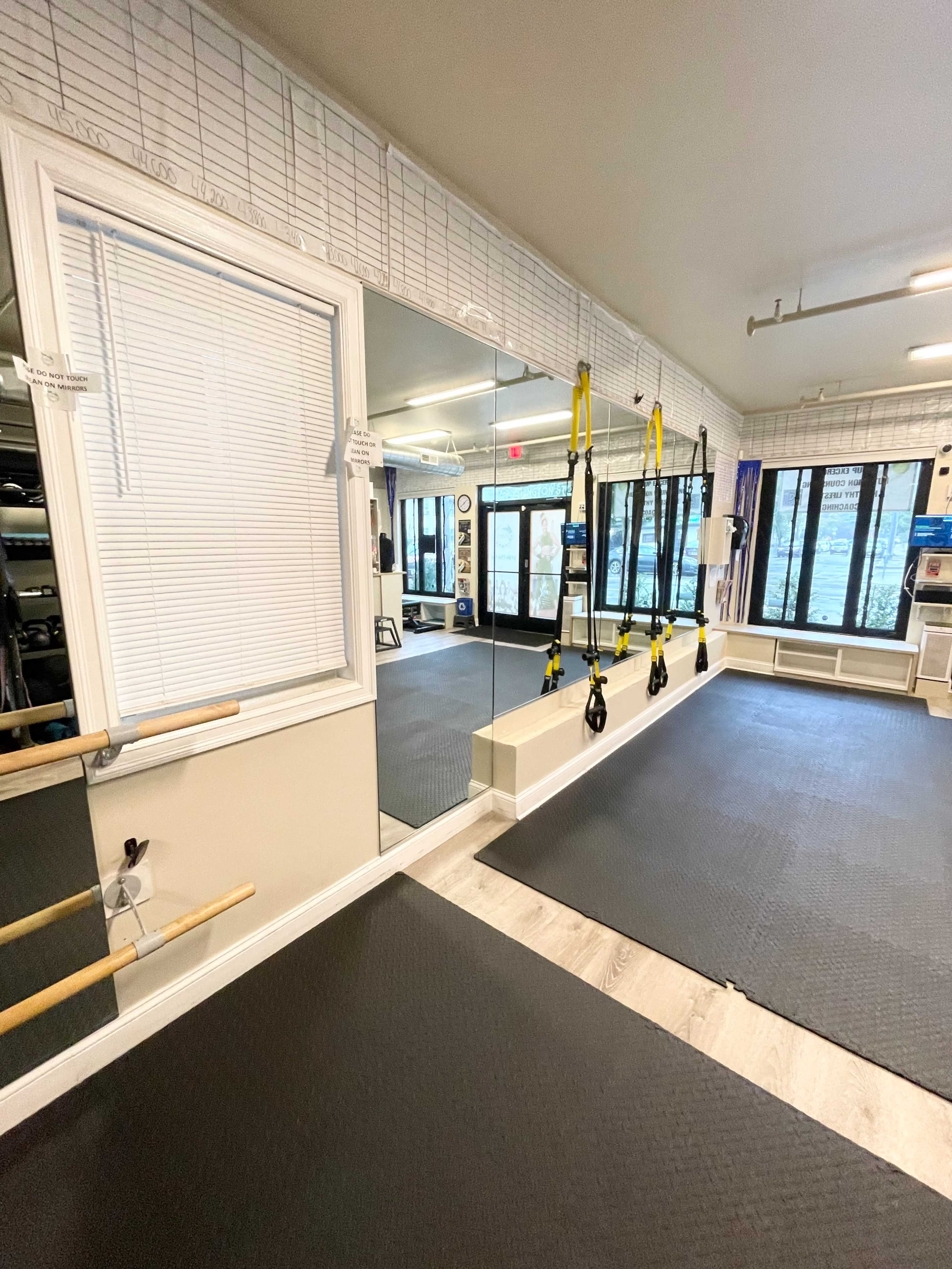 Versatile Wellness Studio in Boston - Charming, flexible studio for yoga, shoots, workshops & meetups. Image in Lower Washington / Mount Hope, Roslindale, MA