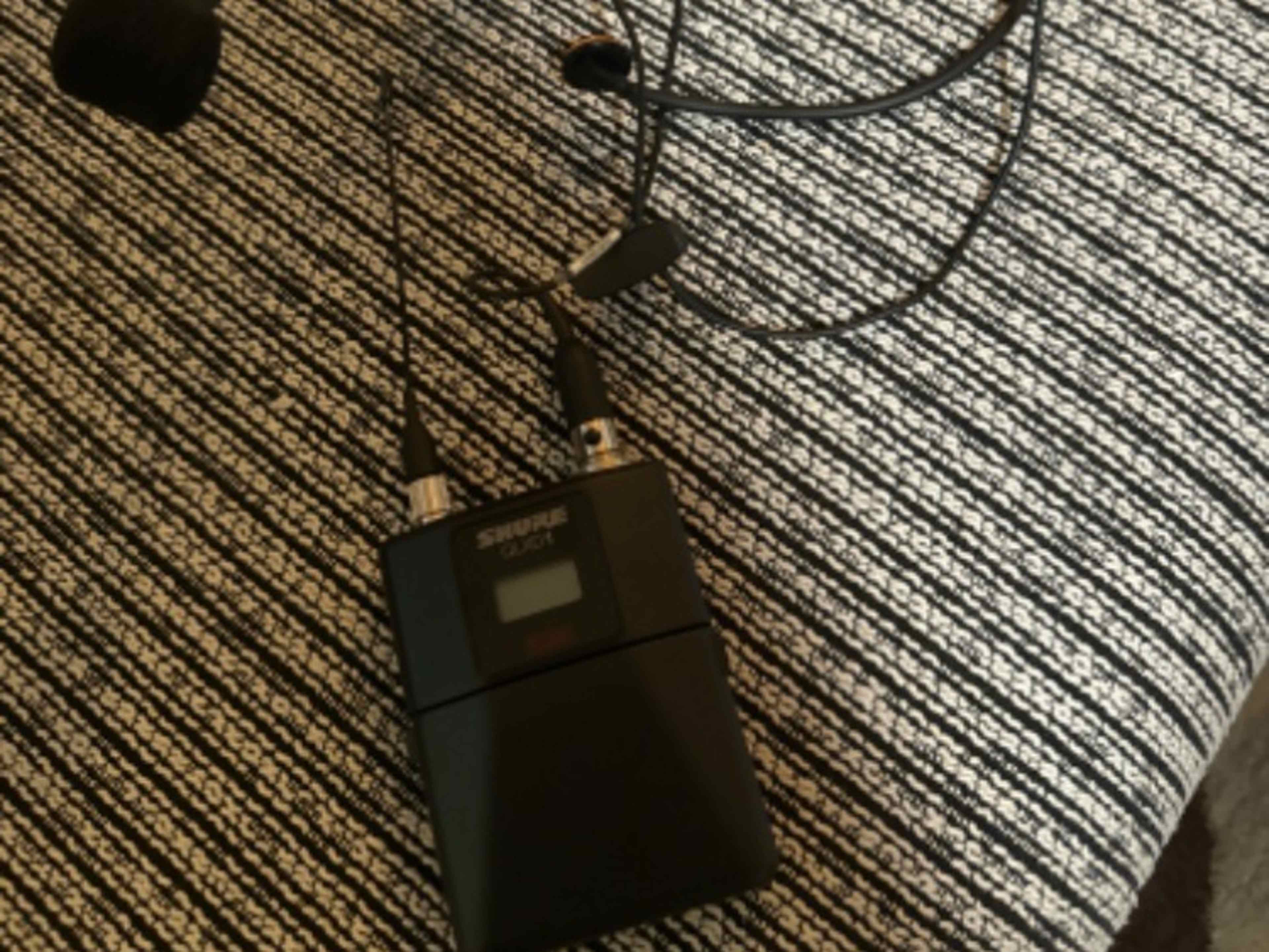 Shure wireless microphone 