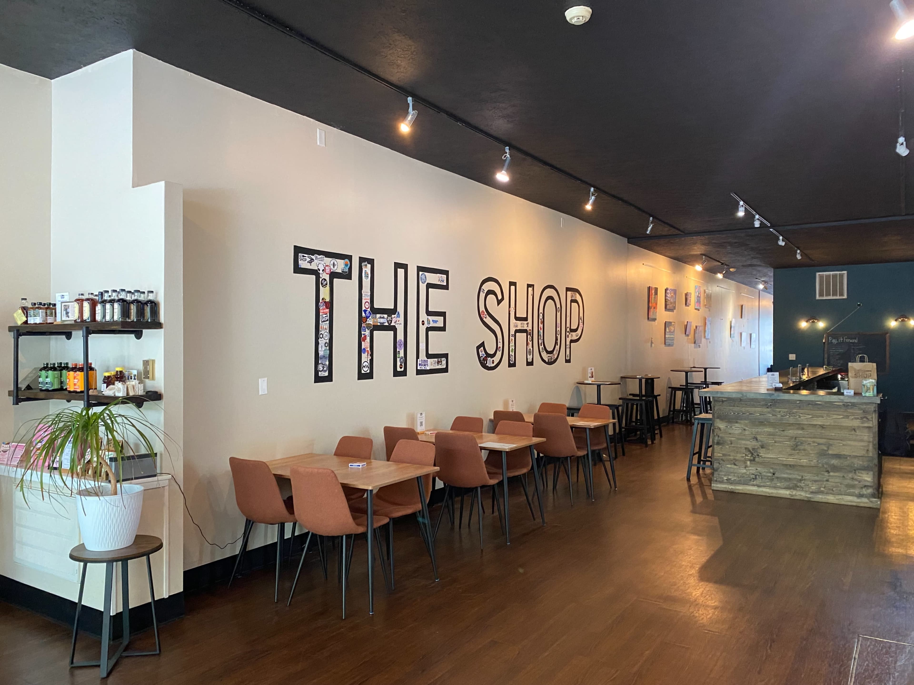 Frankfort Ave Craft Beer Bar & Lounge Image in Crescent Hill, Louisville, KY