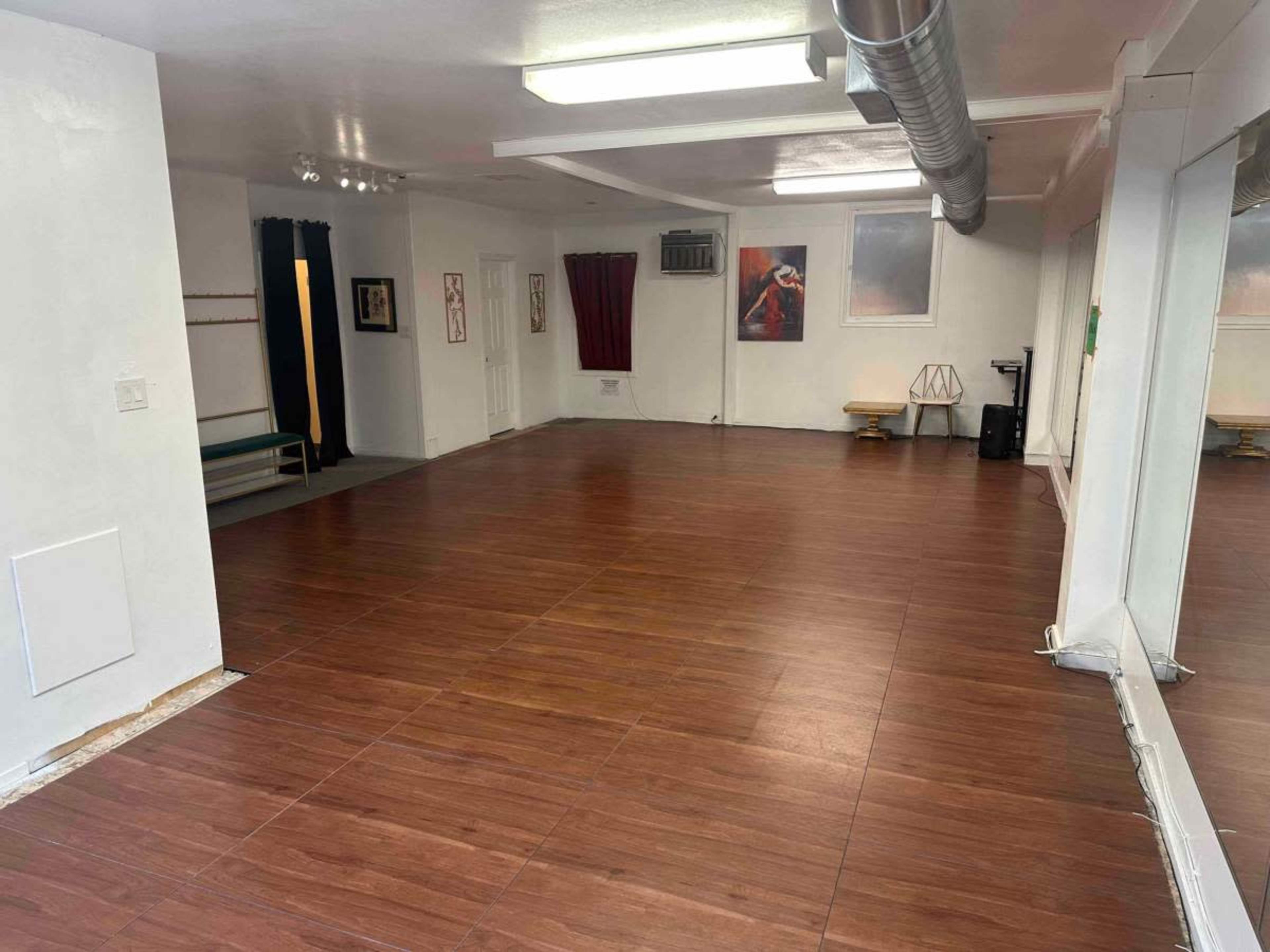 Downtown Intimate Dance Studio Image in SoMa, San Francisco, CA