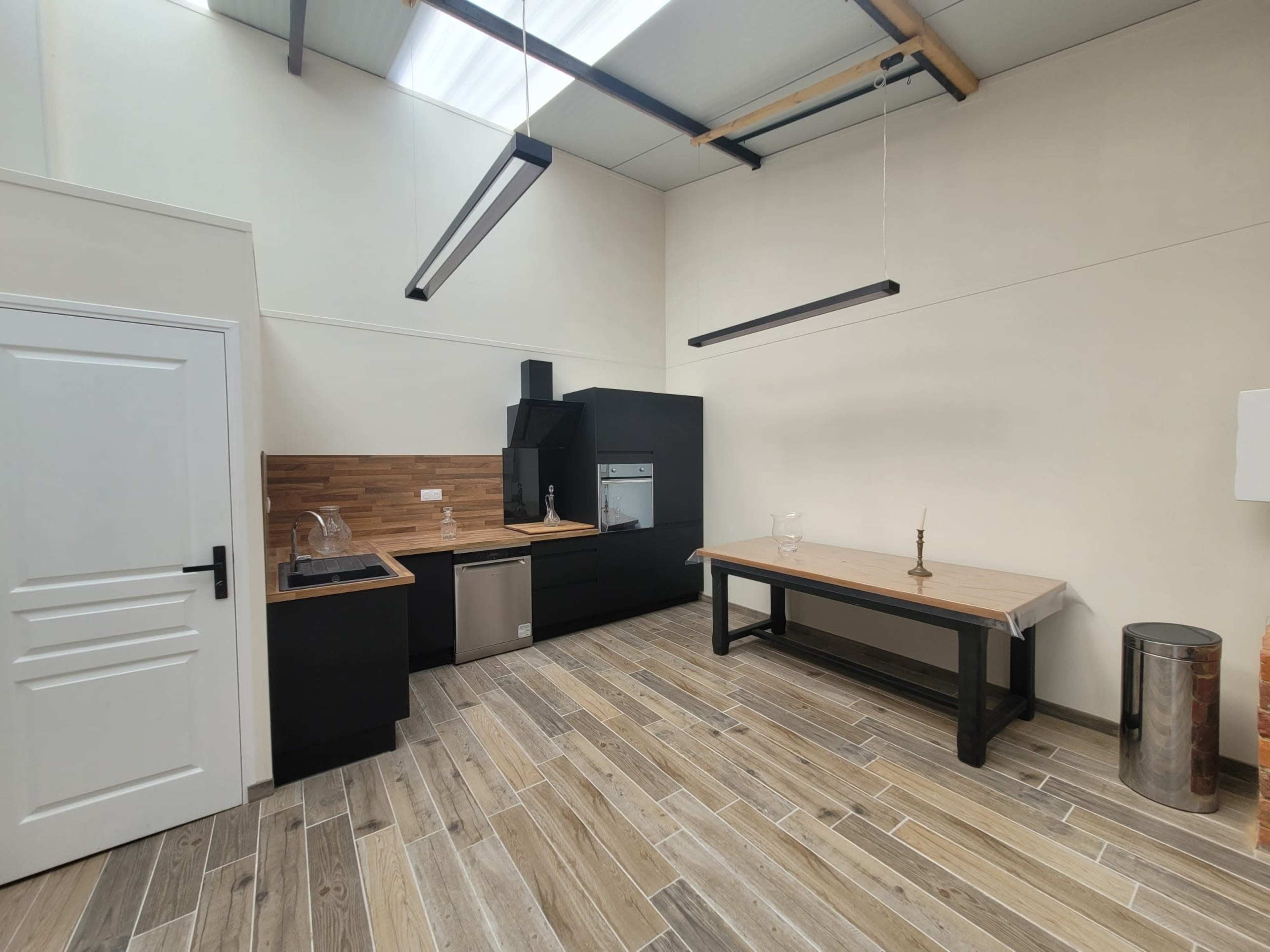 Atelier atypique avec jardin à 5 min d’Arras ! Image in , Saint-Nicolas