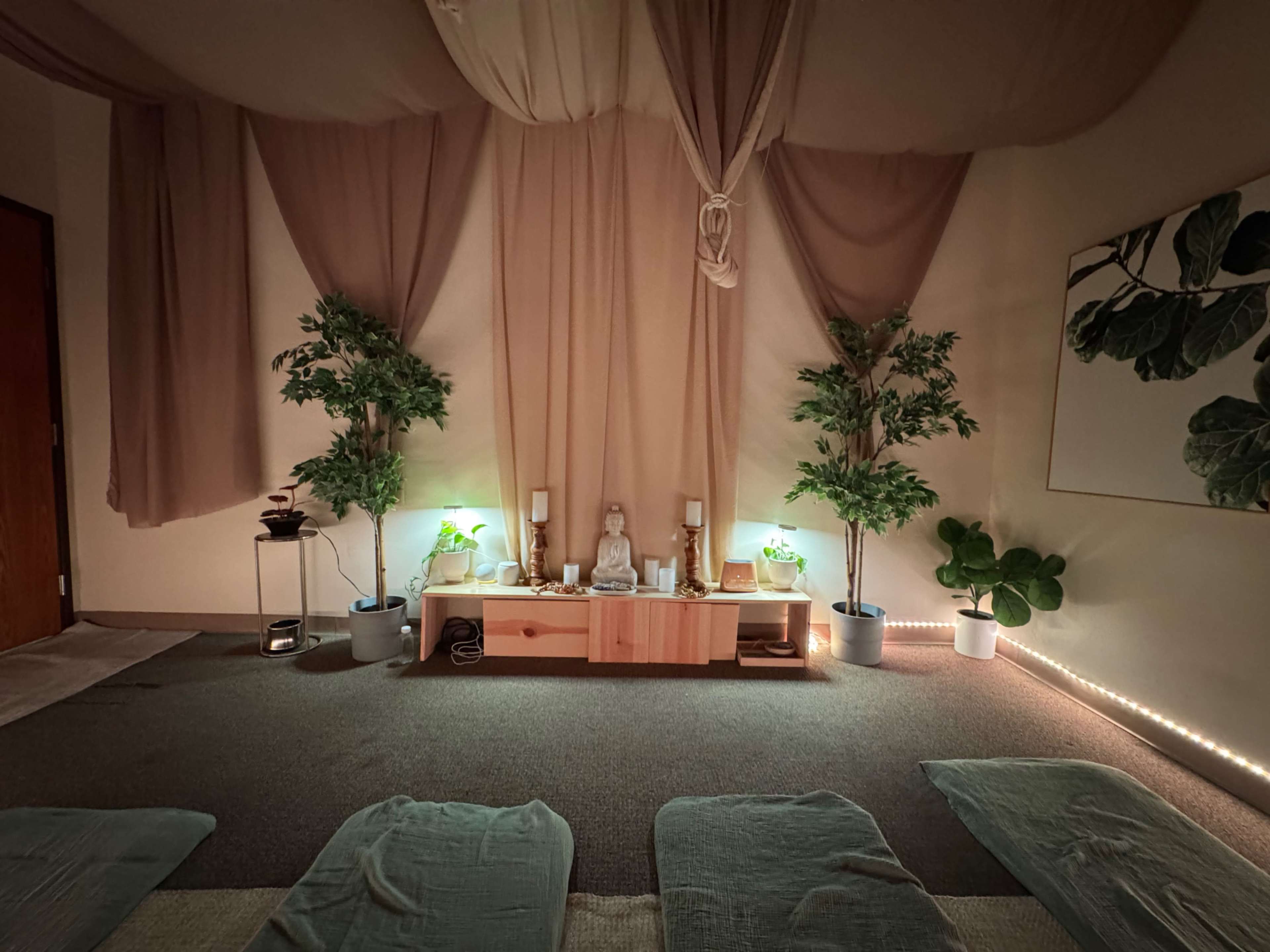 Private Studio Designed to make you feel at peace and relaxed Image in Santa Fe Springs, Santa Fe Springs, CA