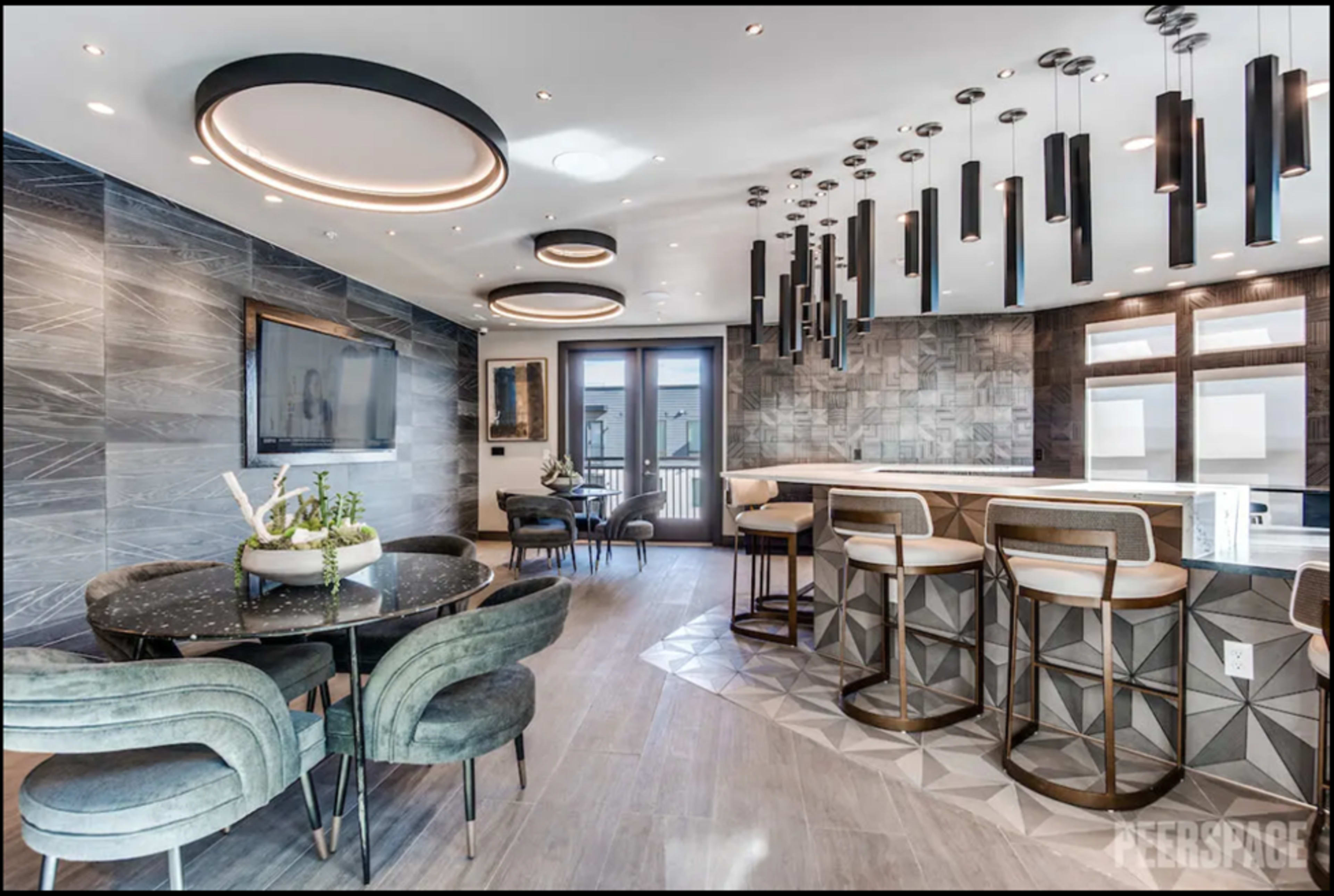 Elevated Lounge & Deck in Addison Image in Addison, Addison, TX