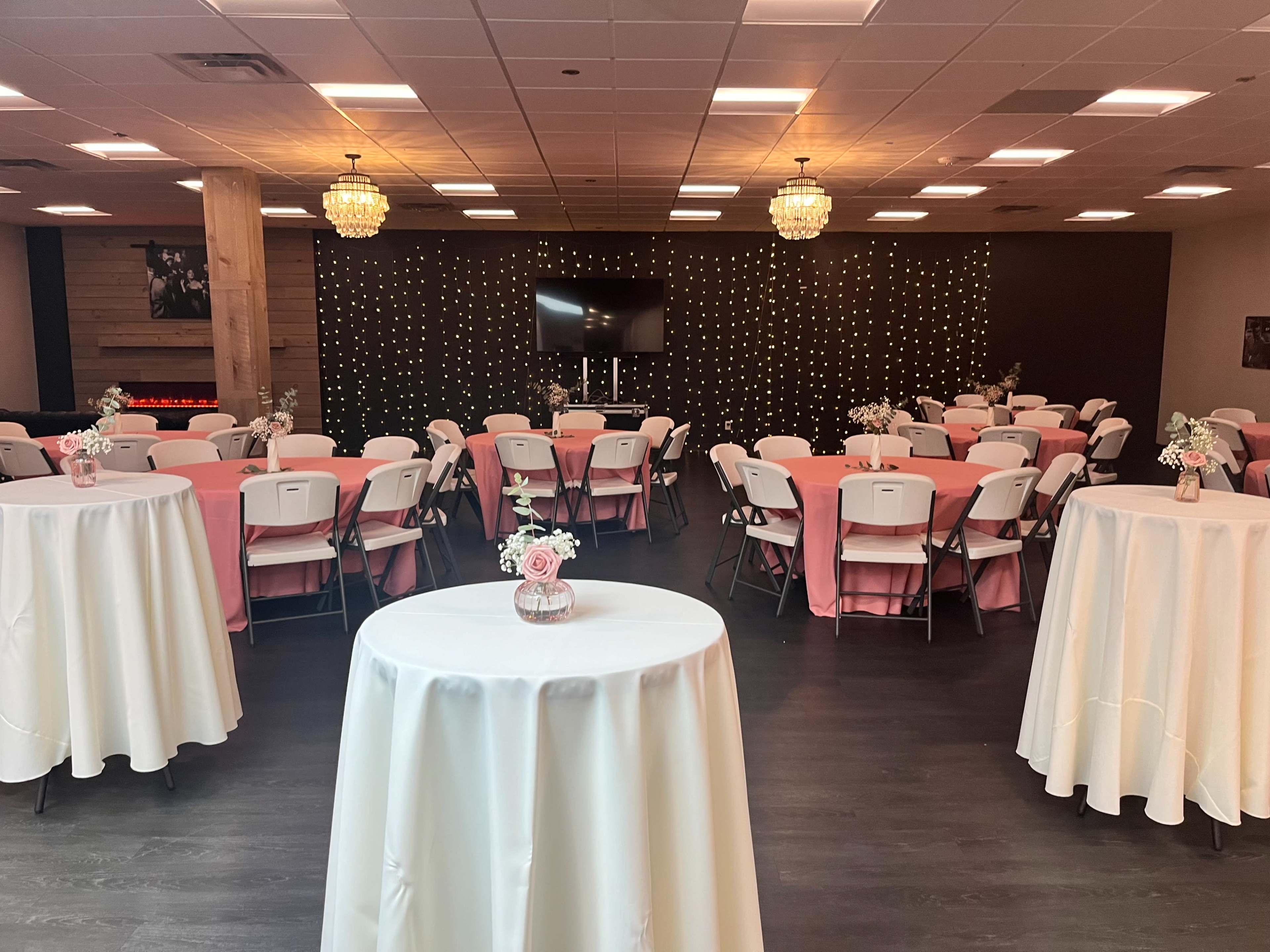 Elevated Meeting & Hosting Space in Littleton/Ken Caryl Image in Ken Caryl, LITTLETON, CO