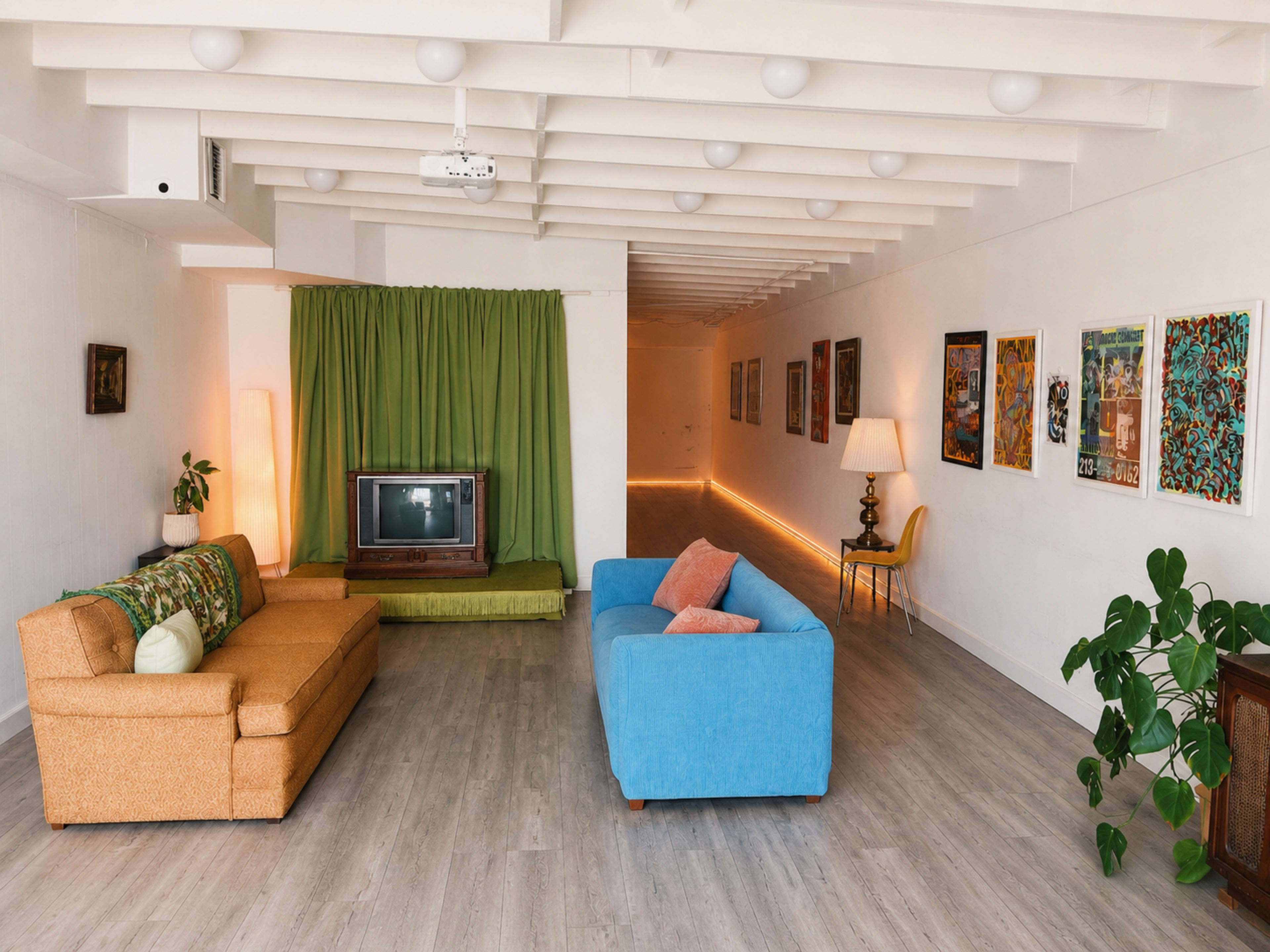 Light Filled Creative Space on Ventura Blvd Image in Sherman Oaks, Los Angeles, CA