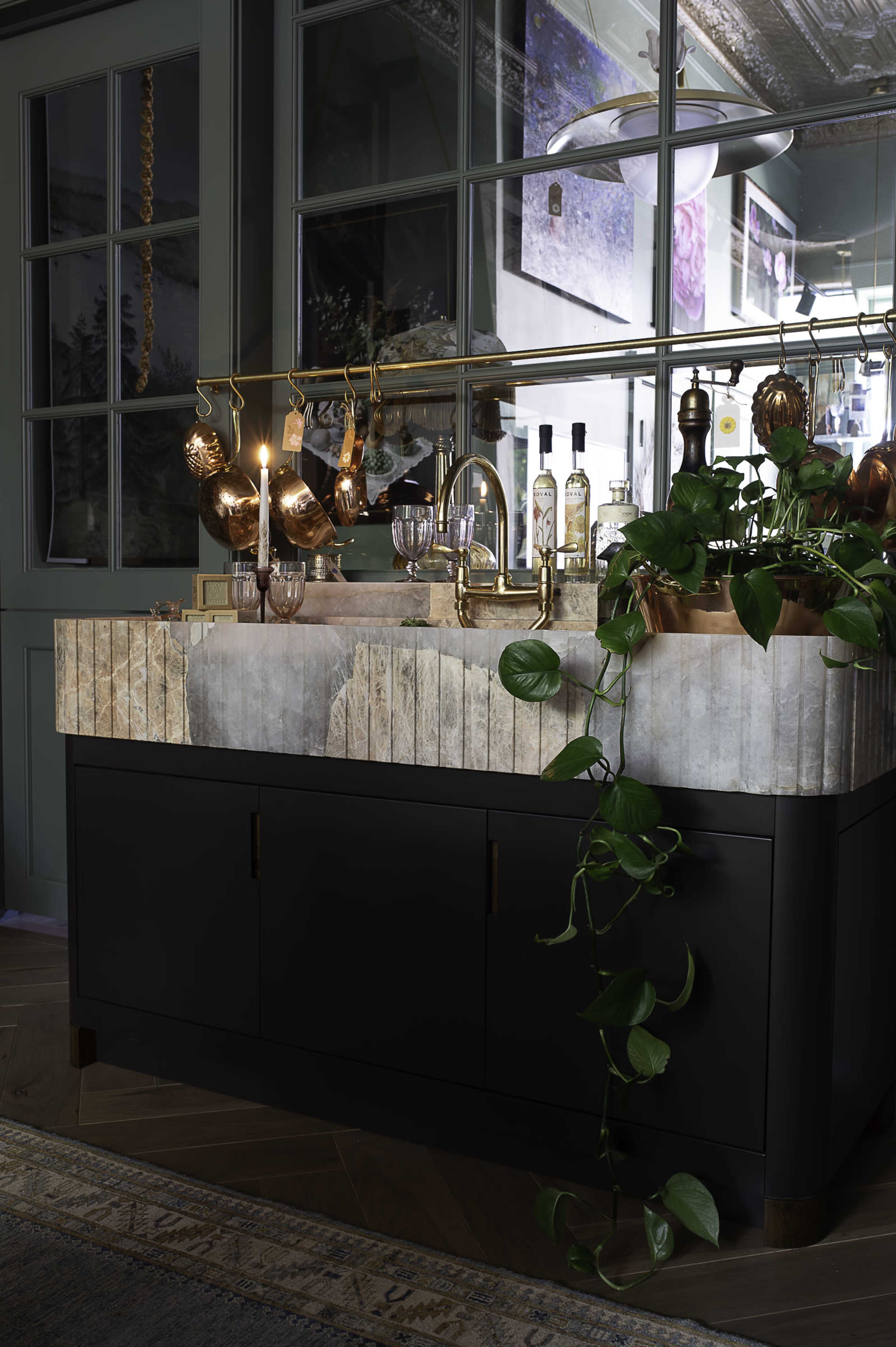 the garden room blooms with curated opulence. Image in Evanston, Evanston, IL