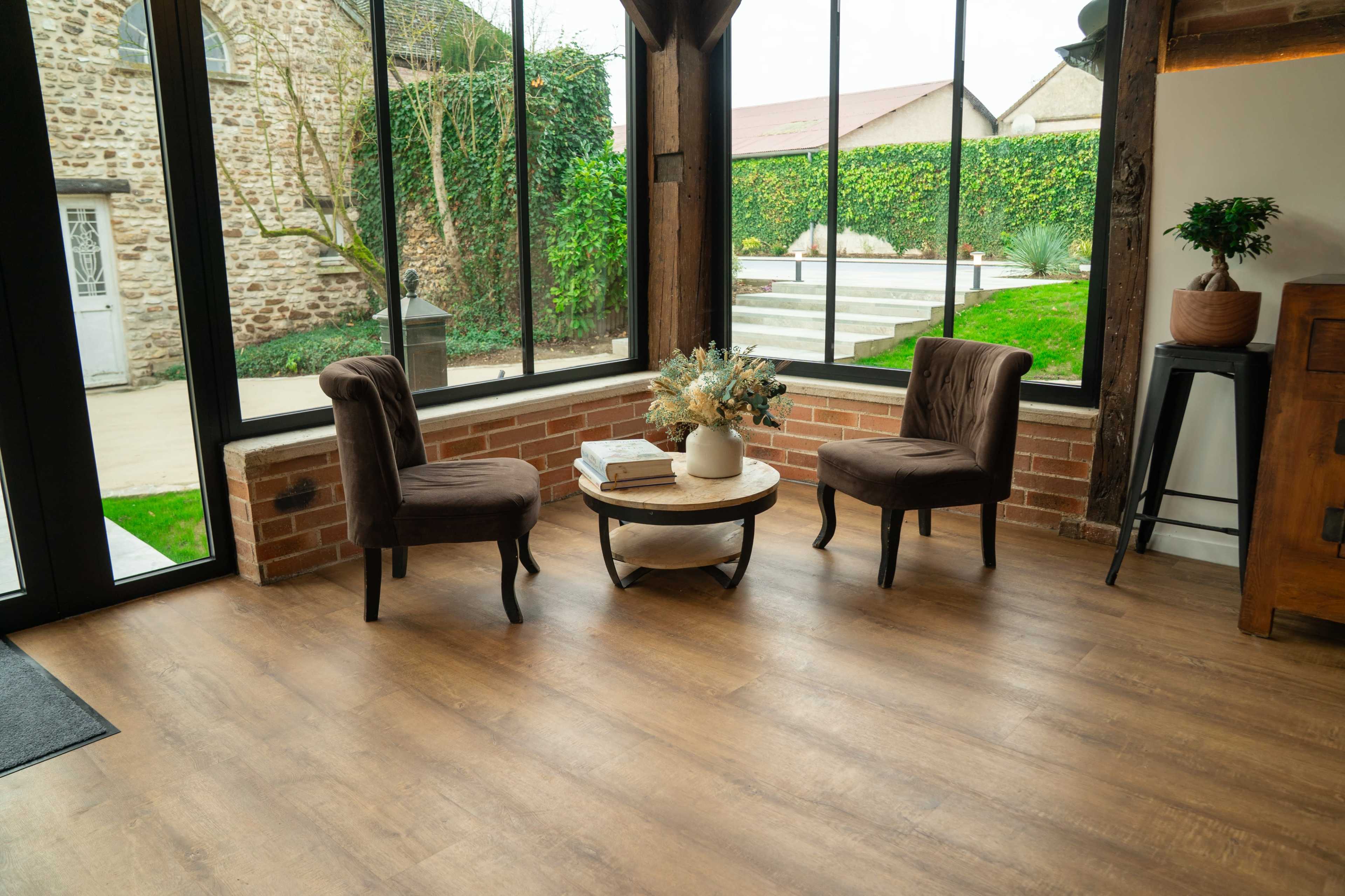 Maison de campagne chaleureuse pour séminaires, événements, tournages et shootings près de Paris Image in , Houdan