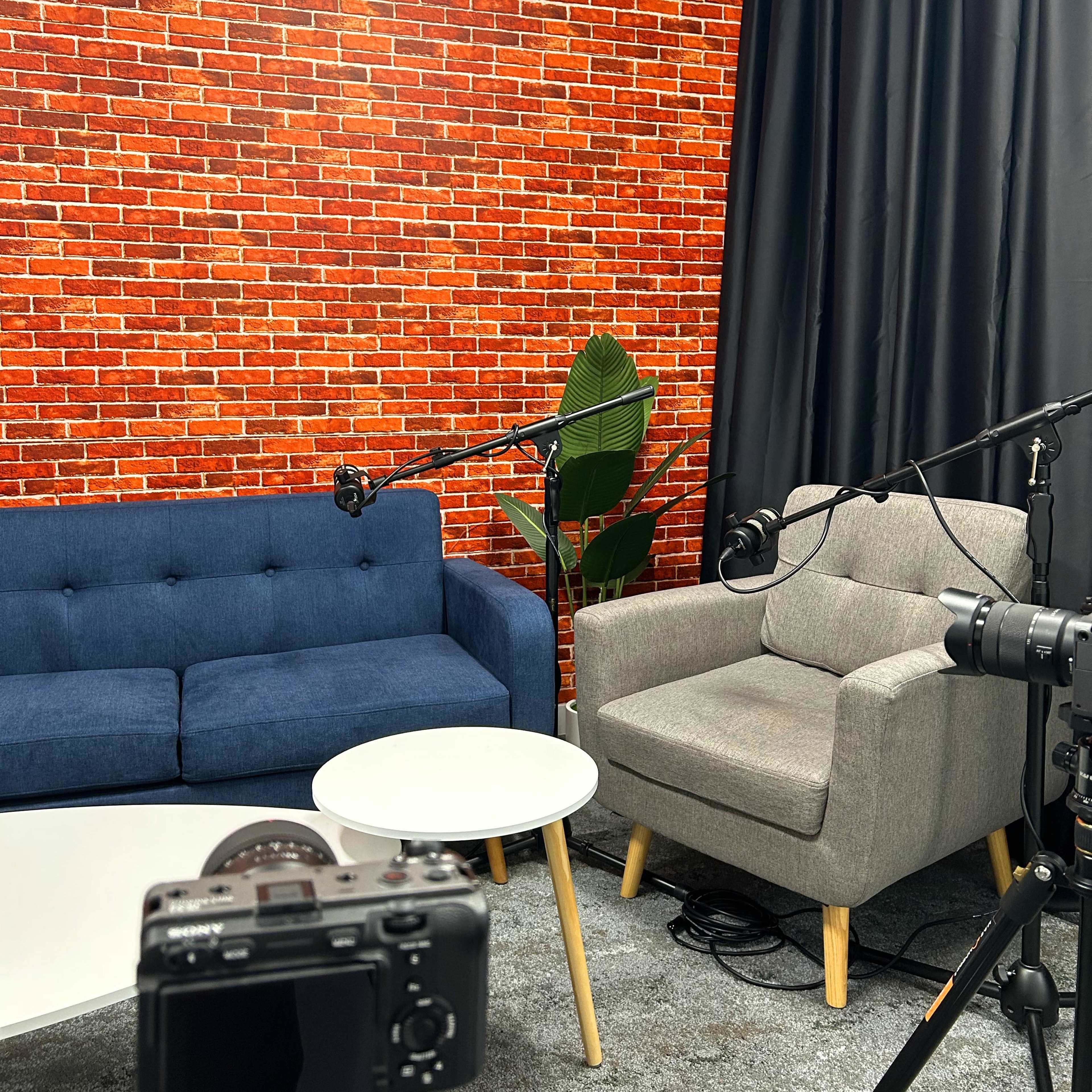 Video Podcast Recording Studio in Orange County, CA Image in Irvine Spectrum Center, Irvine, CA