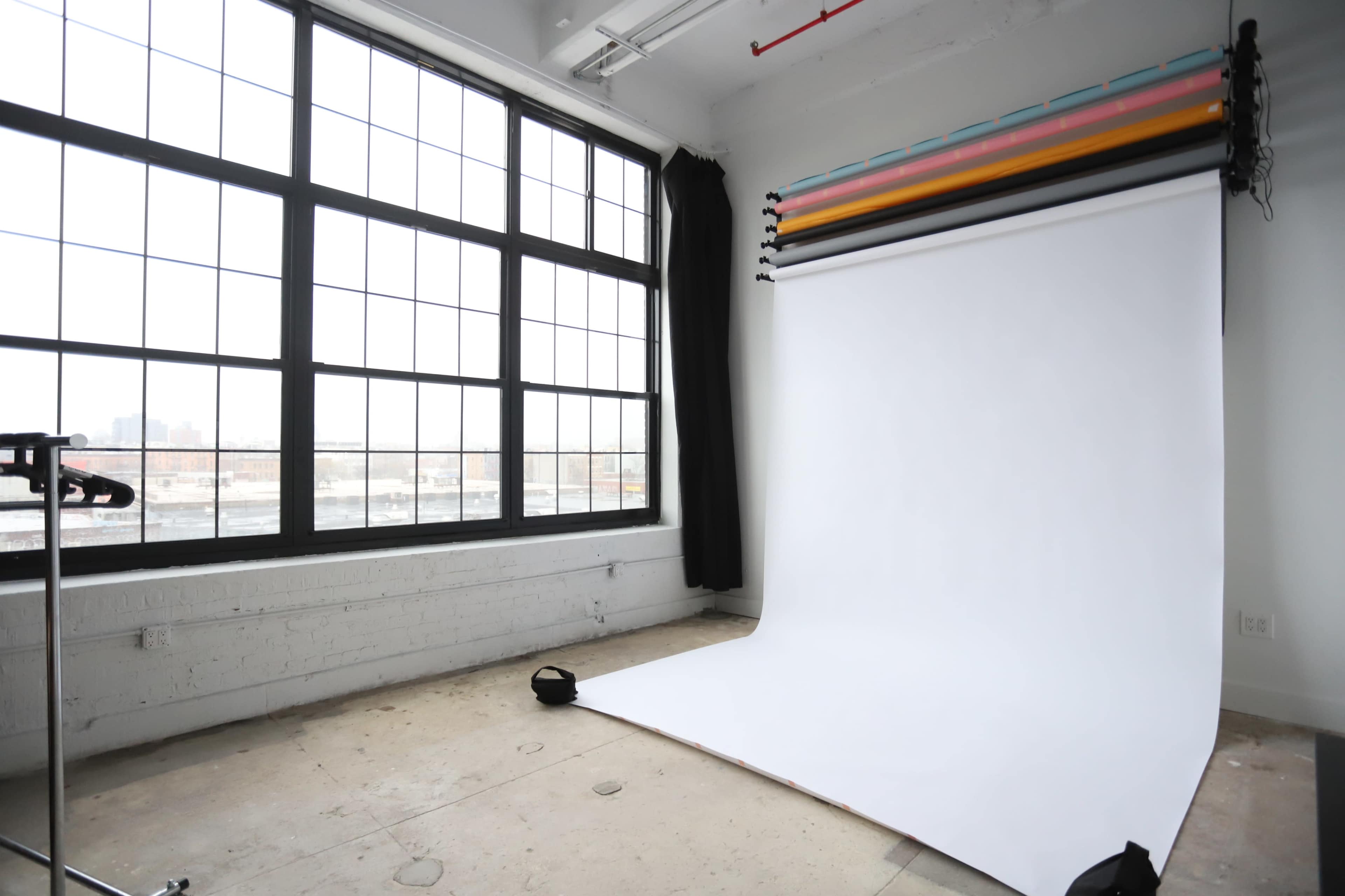 Sunny Backdrops Photo Studio Image in Bushwick, Brooklyn, NY