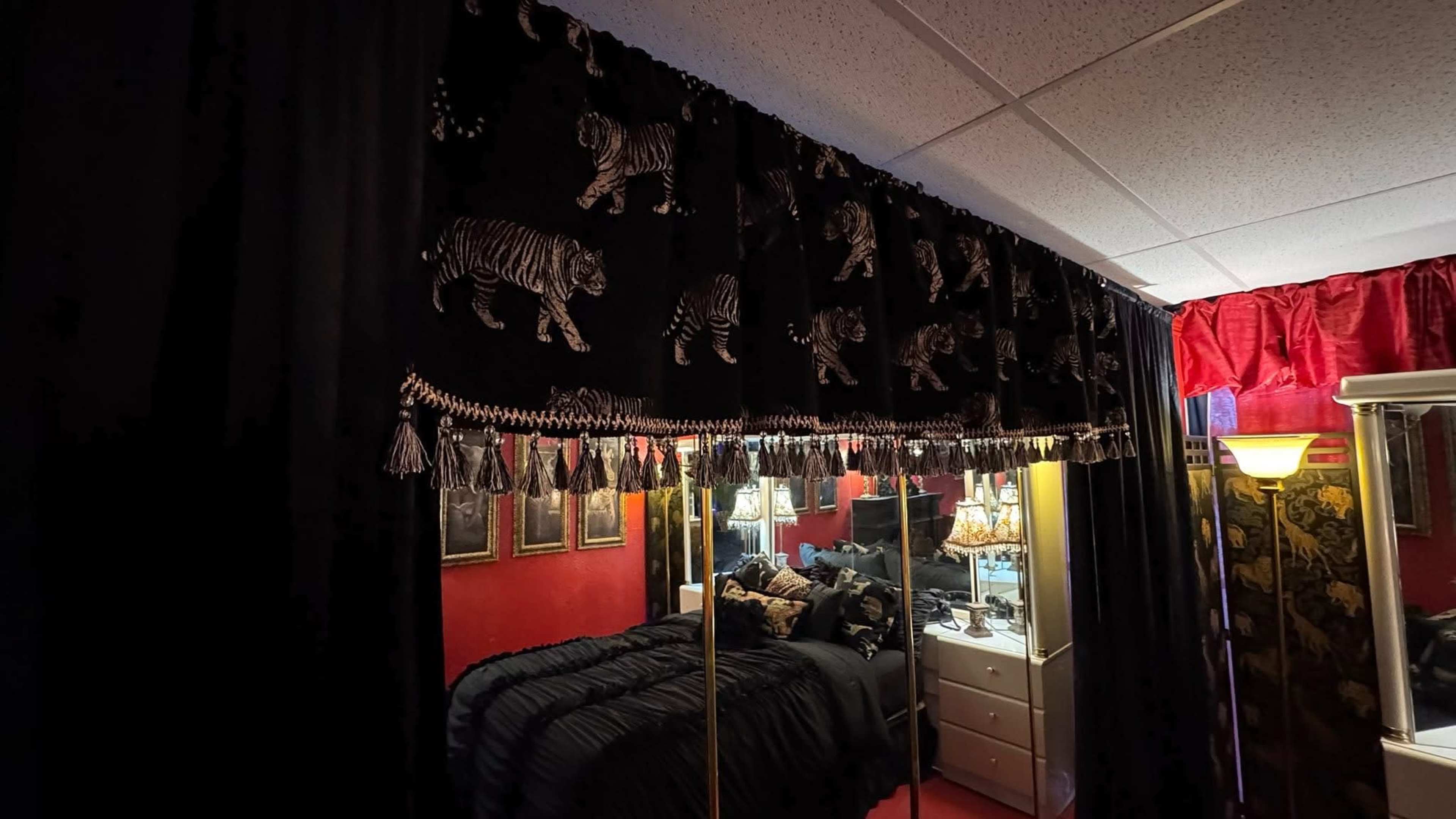 Luxury Animal Print Bedroom & Vintage Content Studio Near Dallas Image in Highland Hills, Mesquite, TX