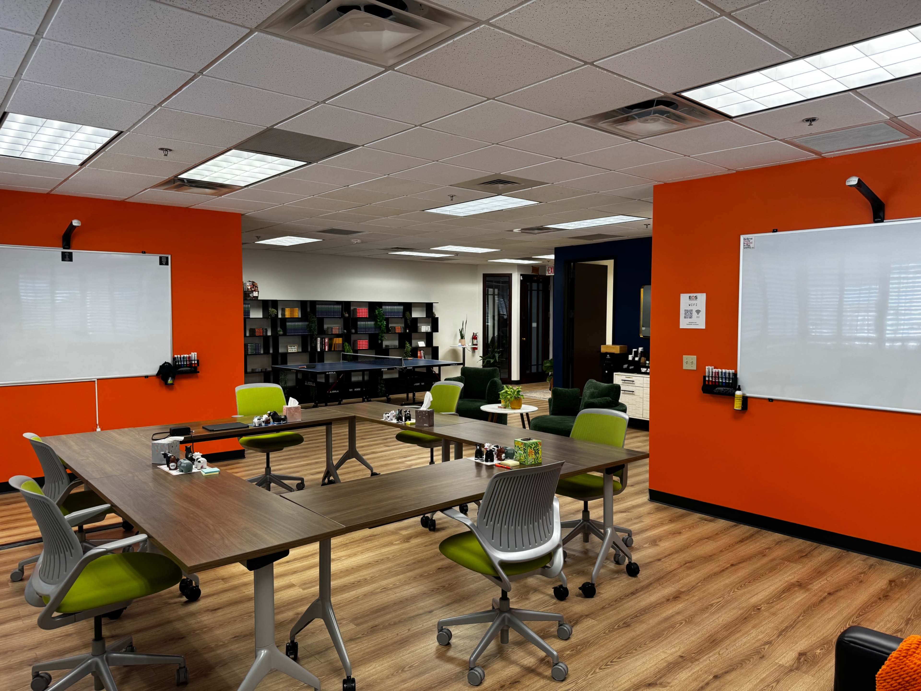 Phoenix-Fits 8-12 w/ 2-4 White Boards, Owl Camera, Smart TVs, Snacks & Drinks Provided Image in Encanto Village, Phoenix, AZ