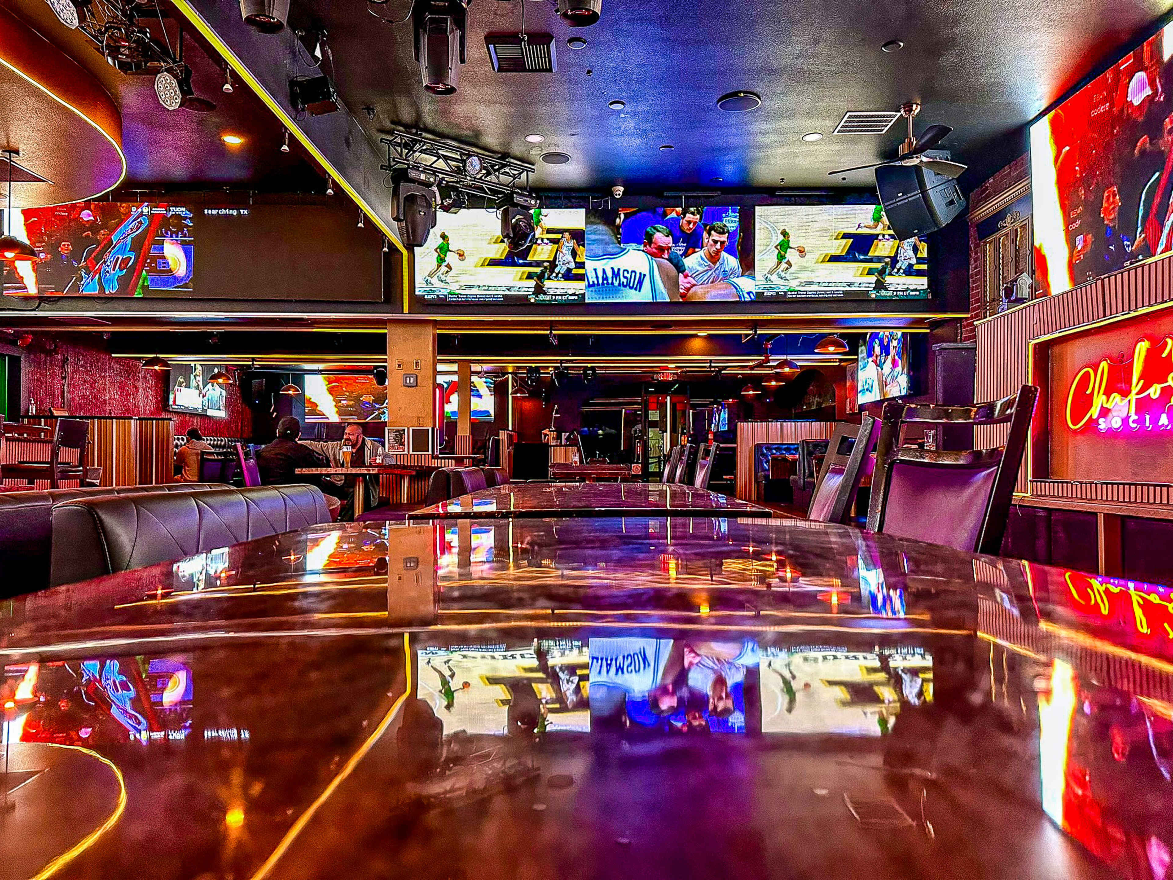 Expansive Restaurant and Nightclub with Stunning LED Displays and Spacious Ambiance, Perfect for Live Performances and Film Productions Image in Fullerton, Fullerton, CA