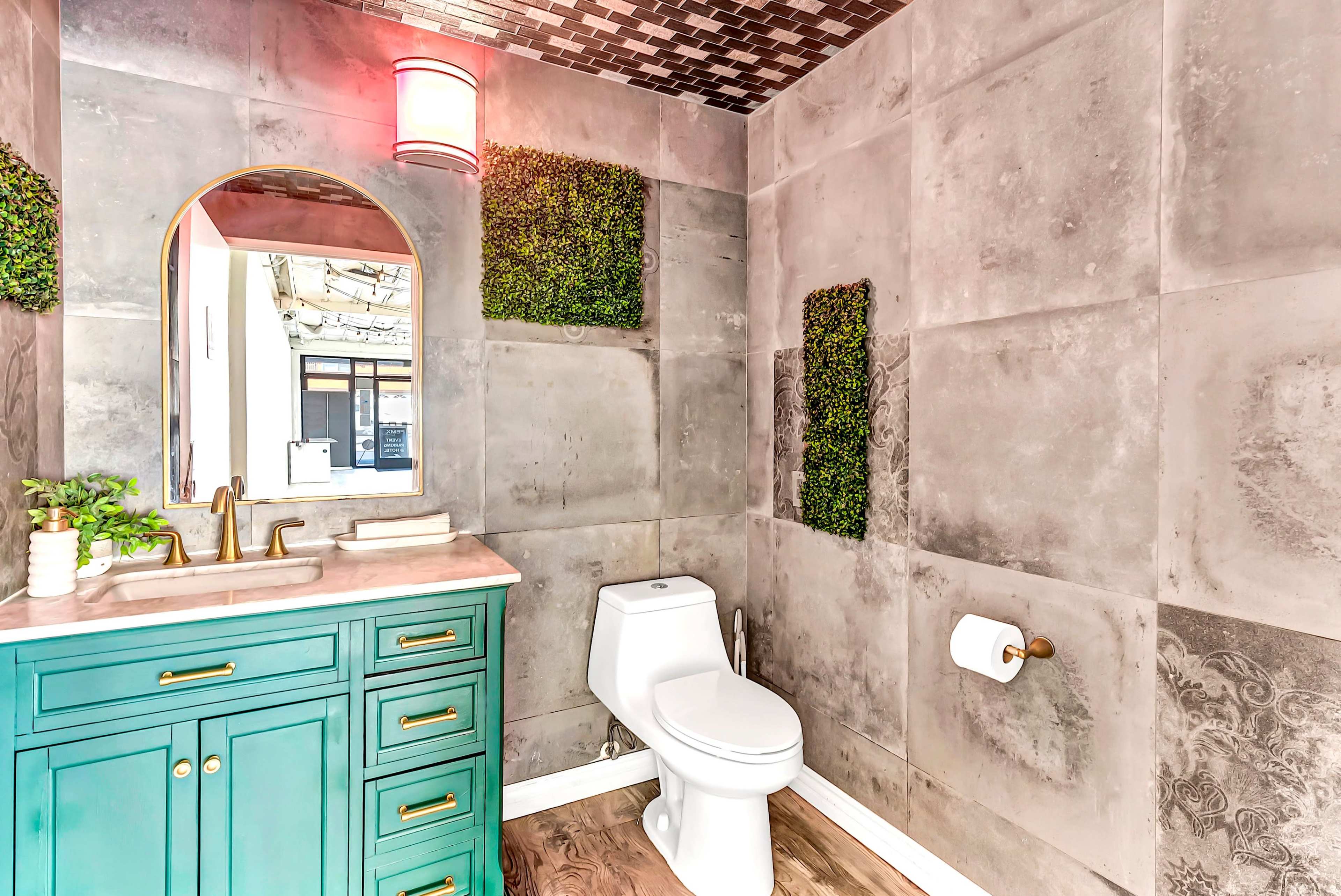 Mission Hills Venue Image in Mission Hills, San Diego, CA