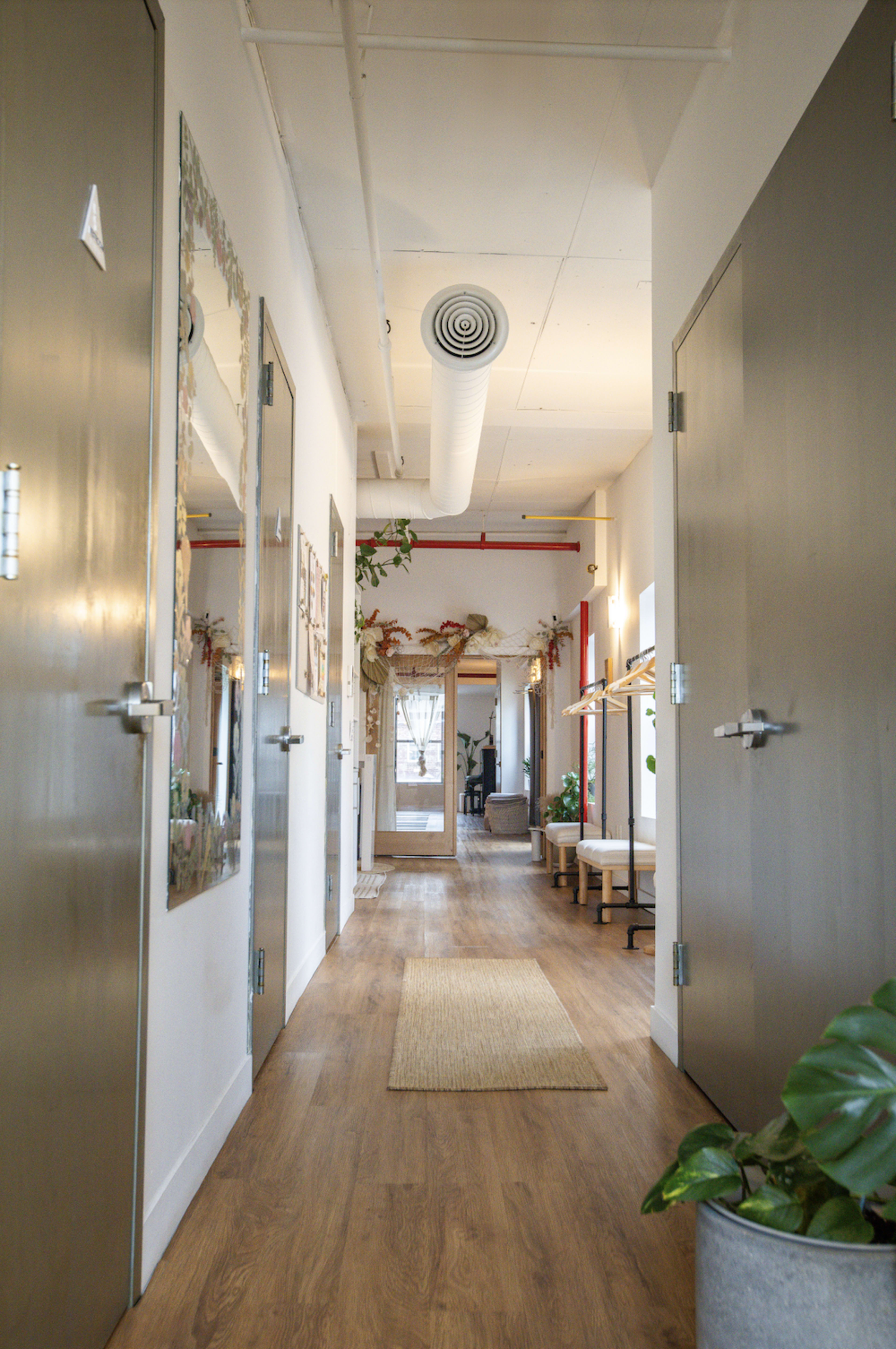 Stunning Artist Creative Loft  - Multi Use Image in Long Island City, Long Island City, NY